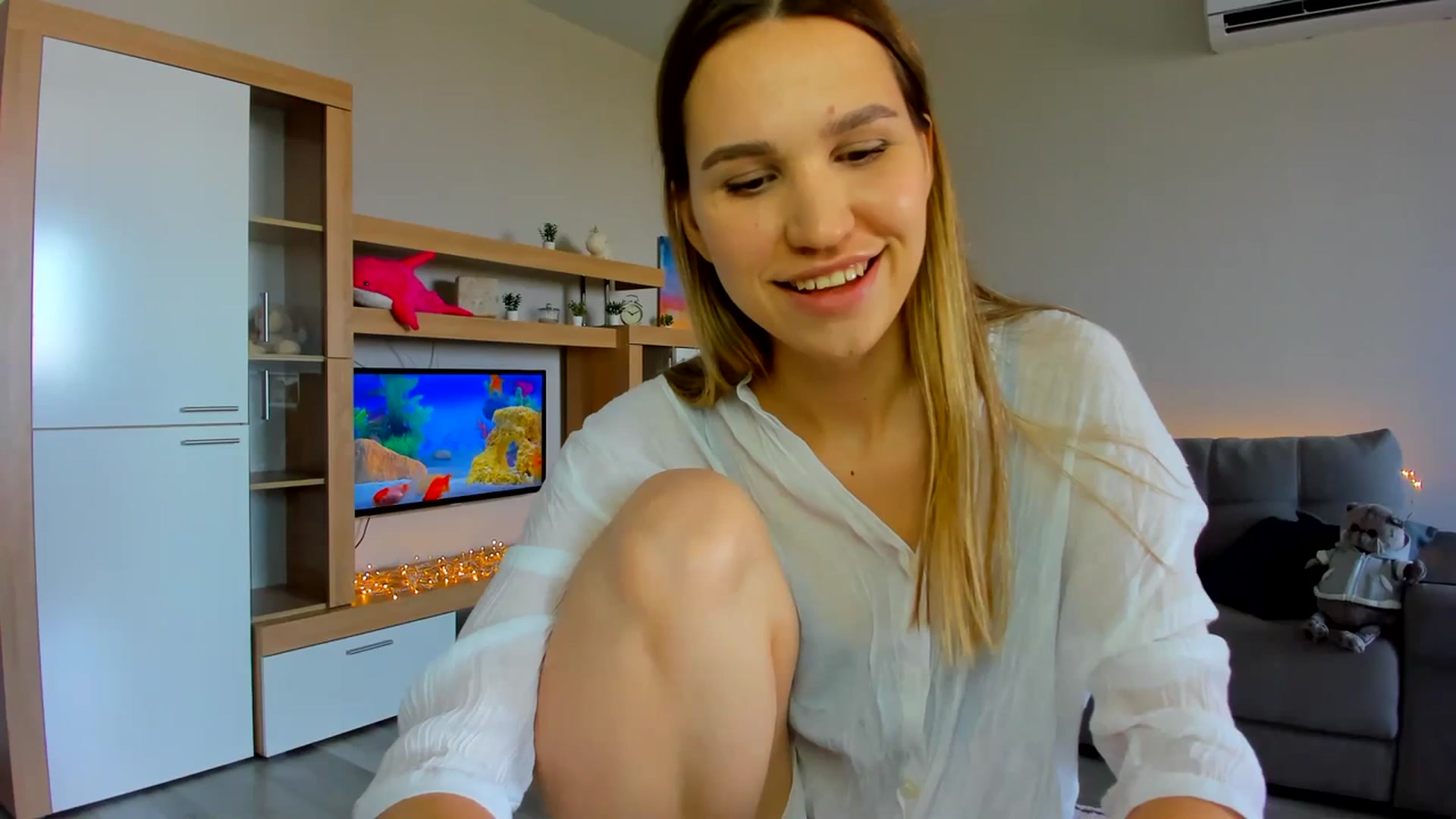 Gallery image thumbnail from WaveOfLove's myfreecams stream on, 07/06/2023, 12:58 image 1 of 20