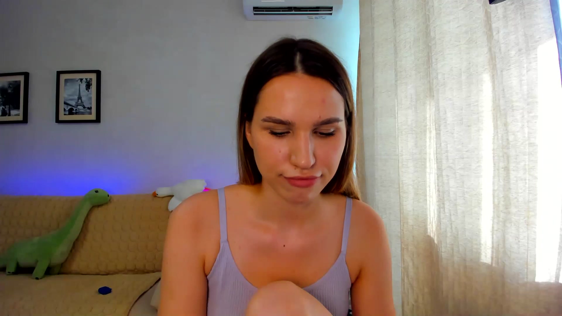 Gallery image thumbnail from WaveOfLove's myfreecams stream on, 07/08/2023, 13:43 image 15 of 20