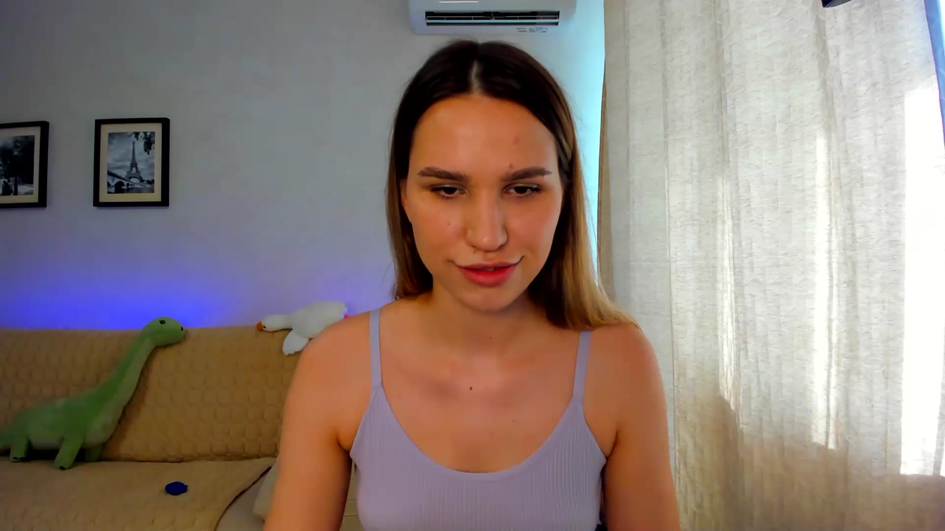 Gallery image thumbnail from WaveOfLove's myfreecams stream on, 07/08/2023, 13:43 image 14 of 20