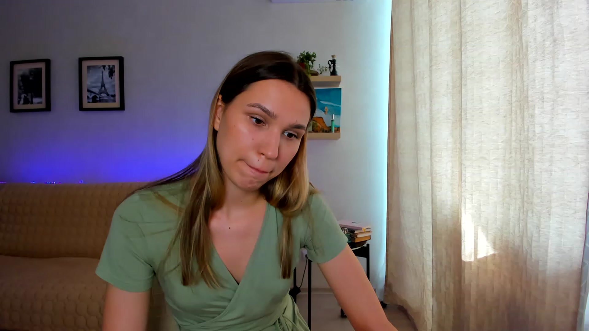 Gallery image thumbnail from WaveOfLove's myfreecams stream on, 07/12/2023, 12:41 image 18 of 20