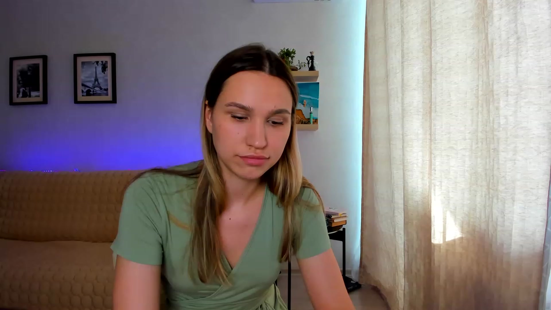 Gallery image thumbnail from WaveOfLove's myfreecams stream on, 07/12/2023, 12:41 image 20 of 20