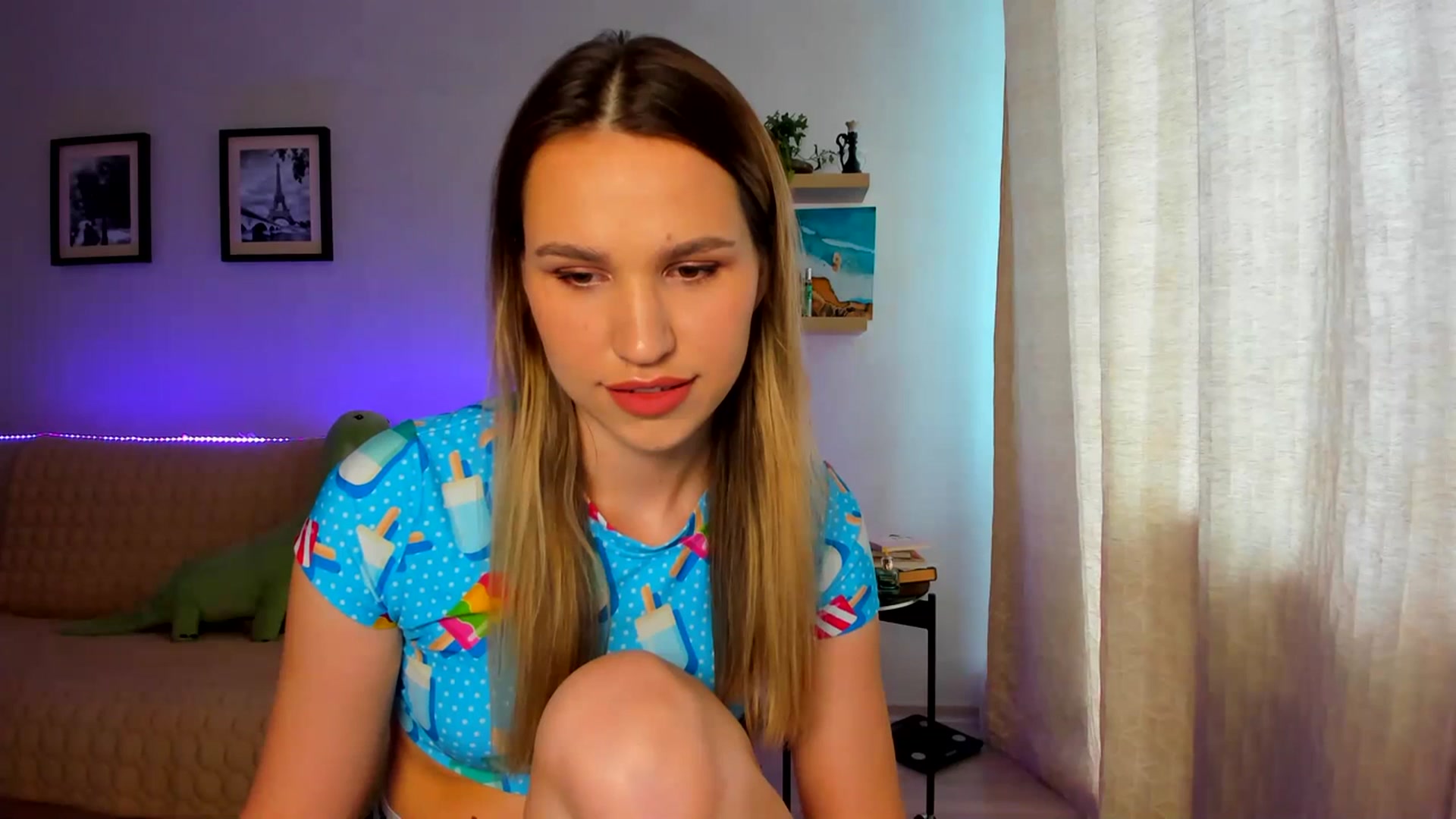 Gallery image thumbnail from WaveOfLove's myfreecams stream on, 07/13/2023, 12:13 image 3 of 20