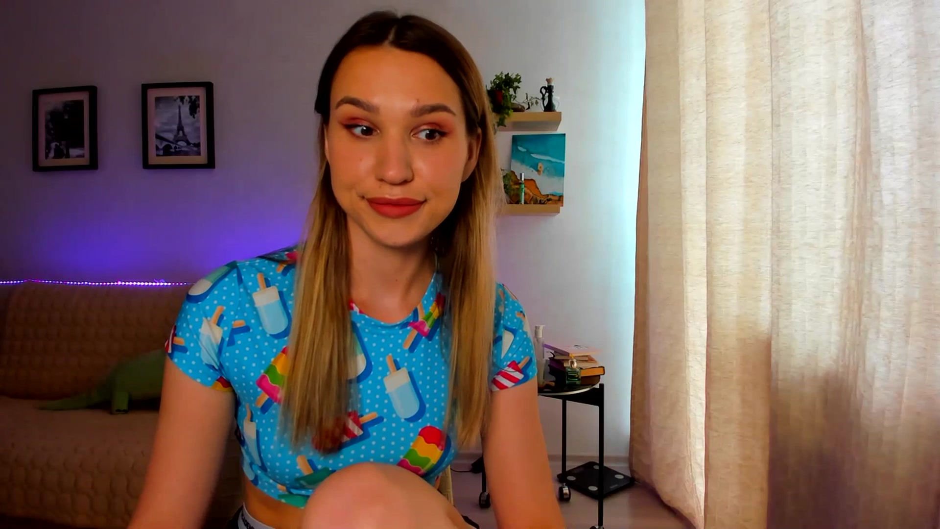 Gallery image thumbnail from WaveOfLove's myfreecams stream on, 07/13/2023, 12:13 image 9 of 20