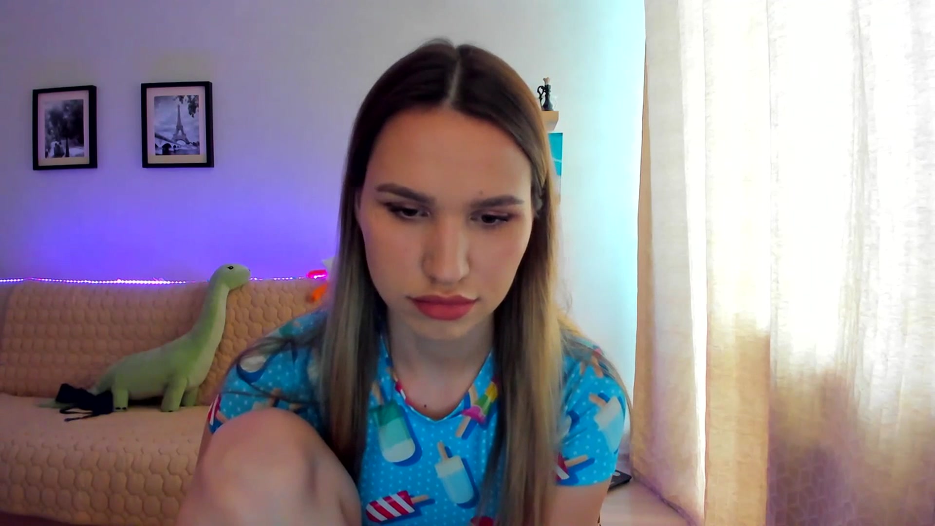 Gallery image thumbnail from WaveOfLove's myfreecams stream on, 07/13/2023, 12:13 image 18 of 20