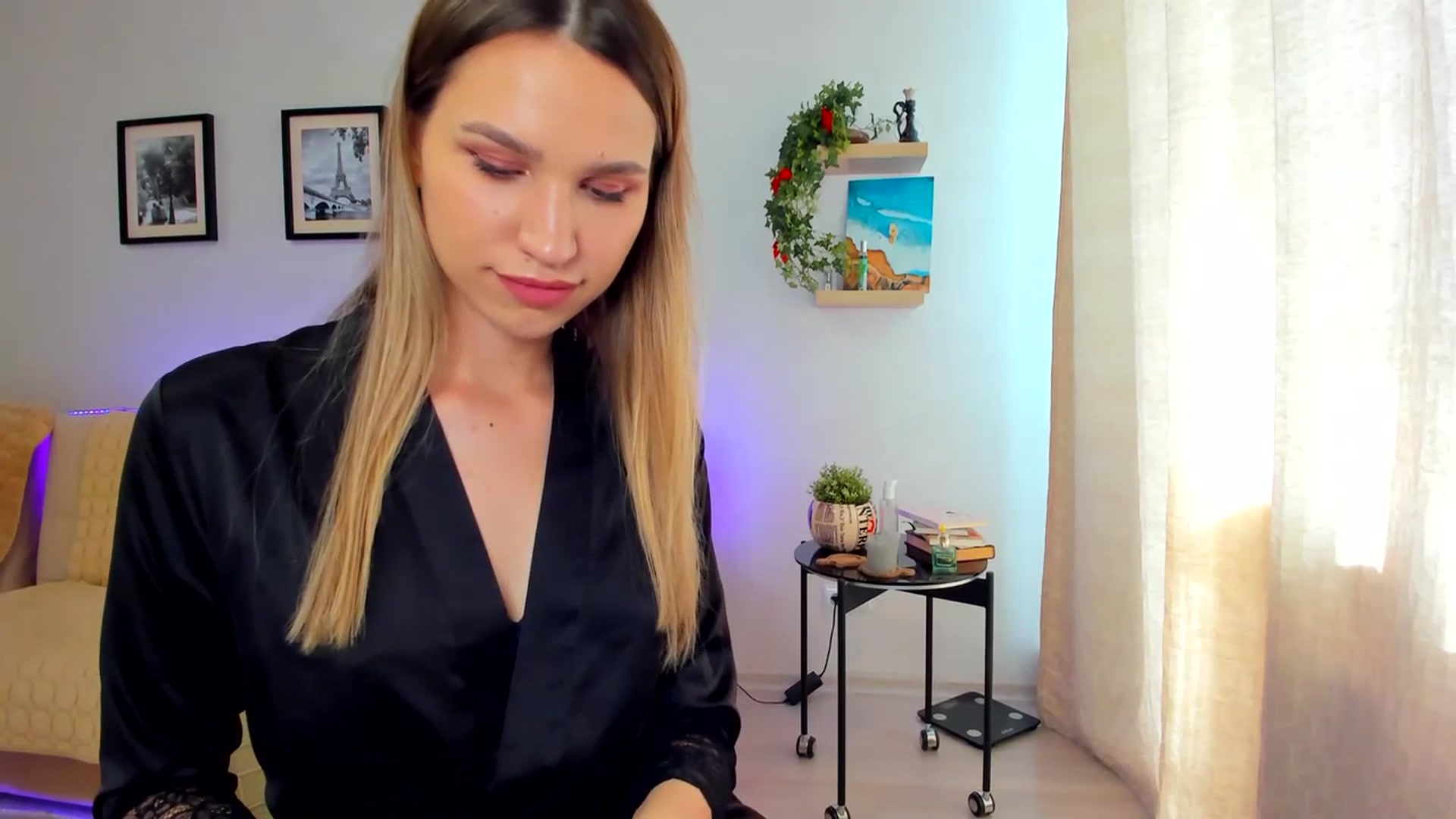 Gallery image thumbnail from WaveOfLove's myfreecams stream on, 07/13/2023, 13:06 image 20 of 20