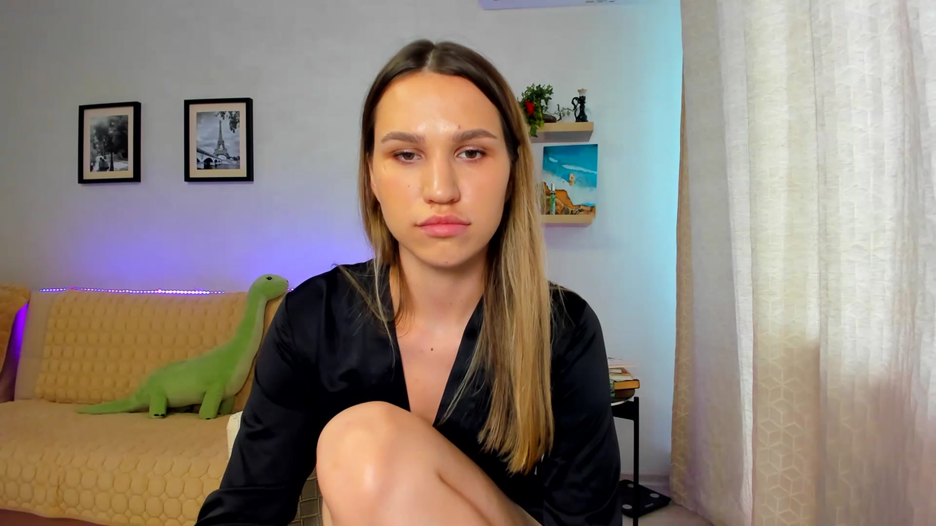Gallery image thumbnail from WaveOfLove's myfreecams stream on, 07/13/2023, 13:41 image 8 of 20