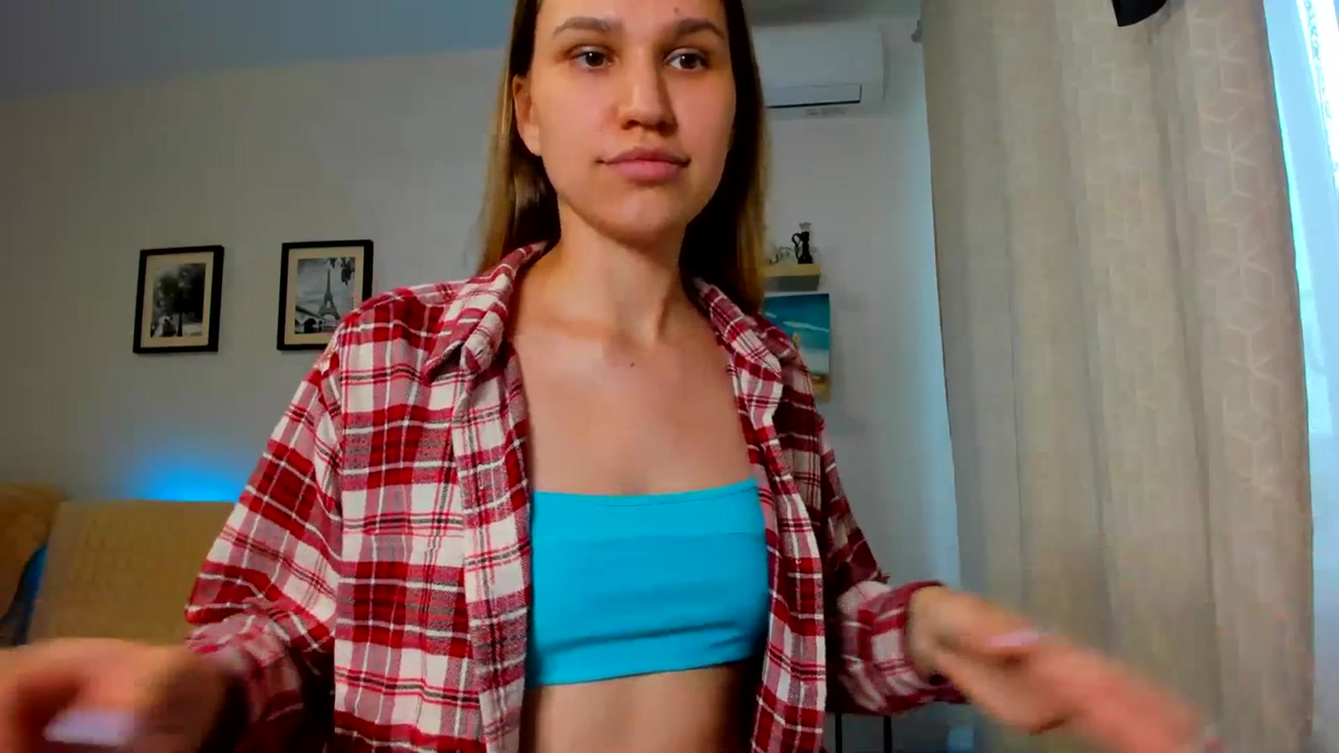 Gallery image thumbnail from WaveOfLove's myfreecams stream on, 07/15/2023, 11:49 image 3 of 20