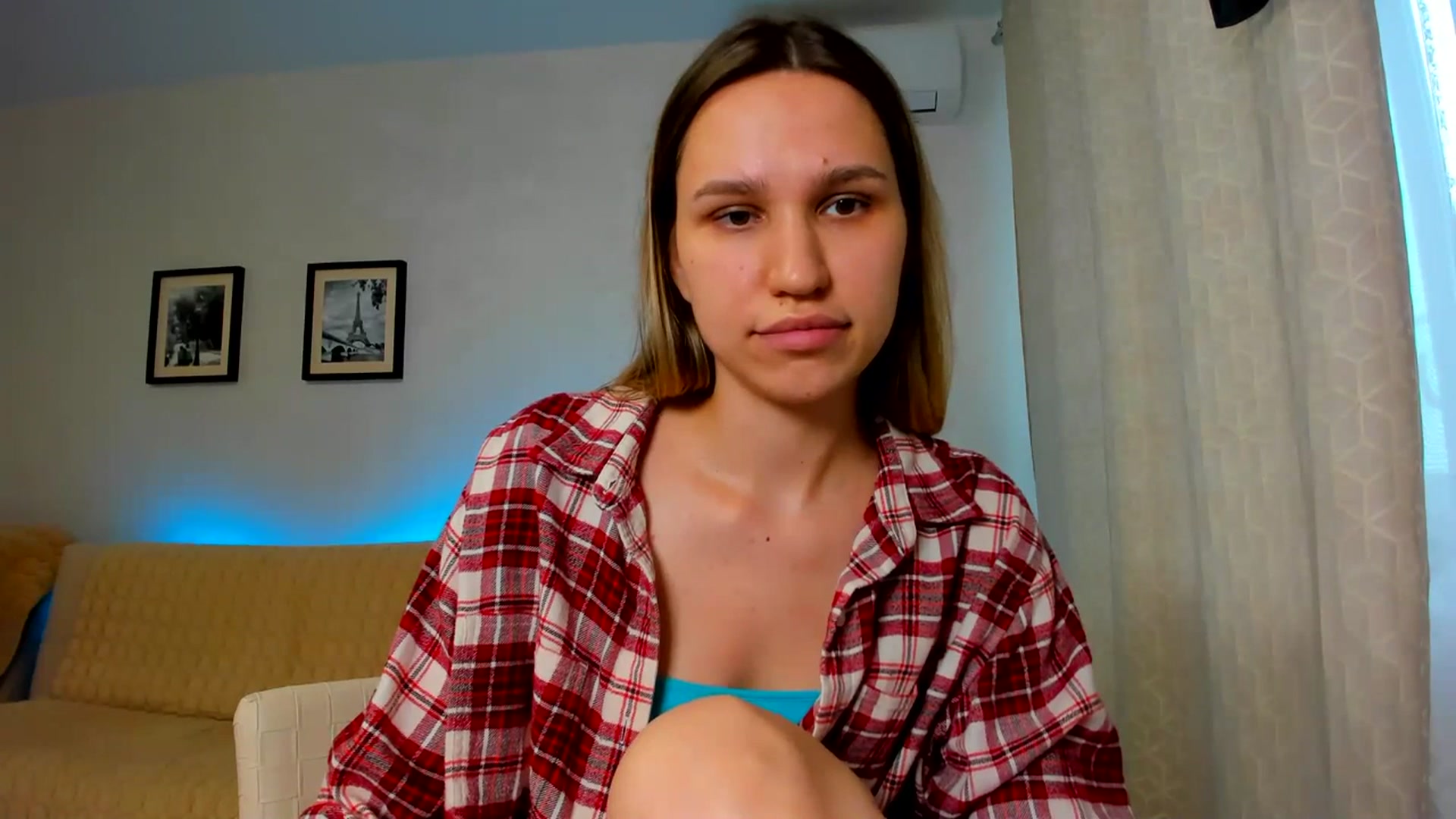 Gallery image thumbnail from WaveOfLove's myfreecams stream on, 07/15/2023, 11:49 image 5 of 20