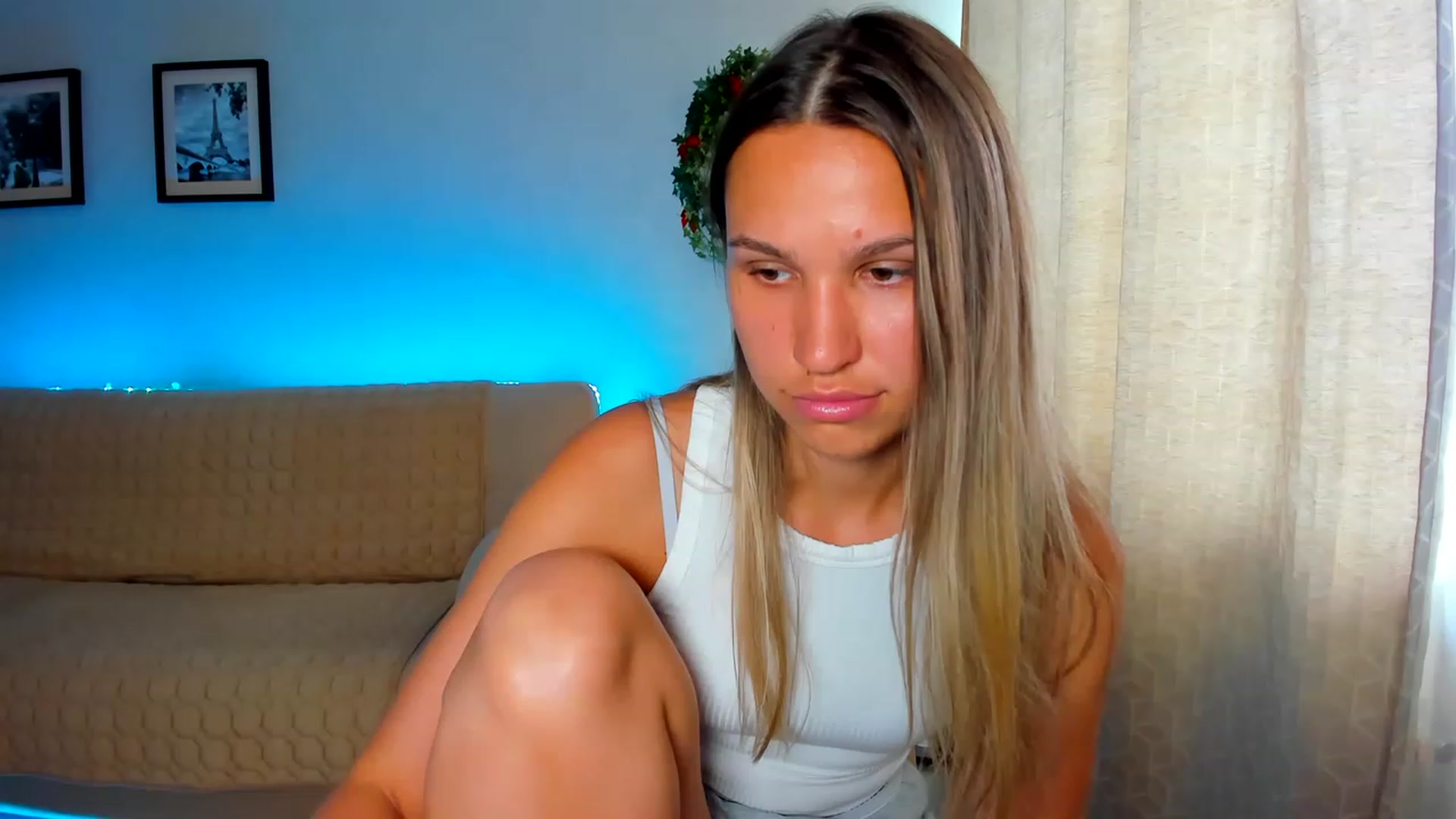 Gallery image thumbnail from WaveOfLove's myfreecams stream on, 07/30/2023, 09:38 image 2 of 20