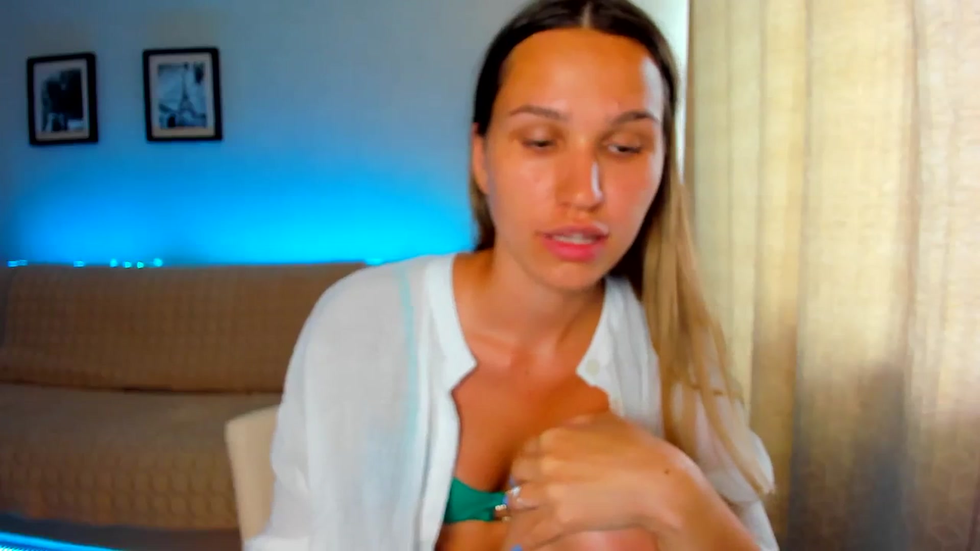 Gallery image thumbnail from WaveOfLove's myfreecams stream on, 07/30/2023, 11:50 image 13 of 20