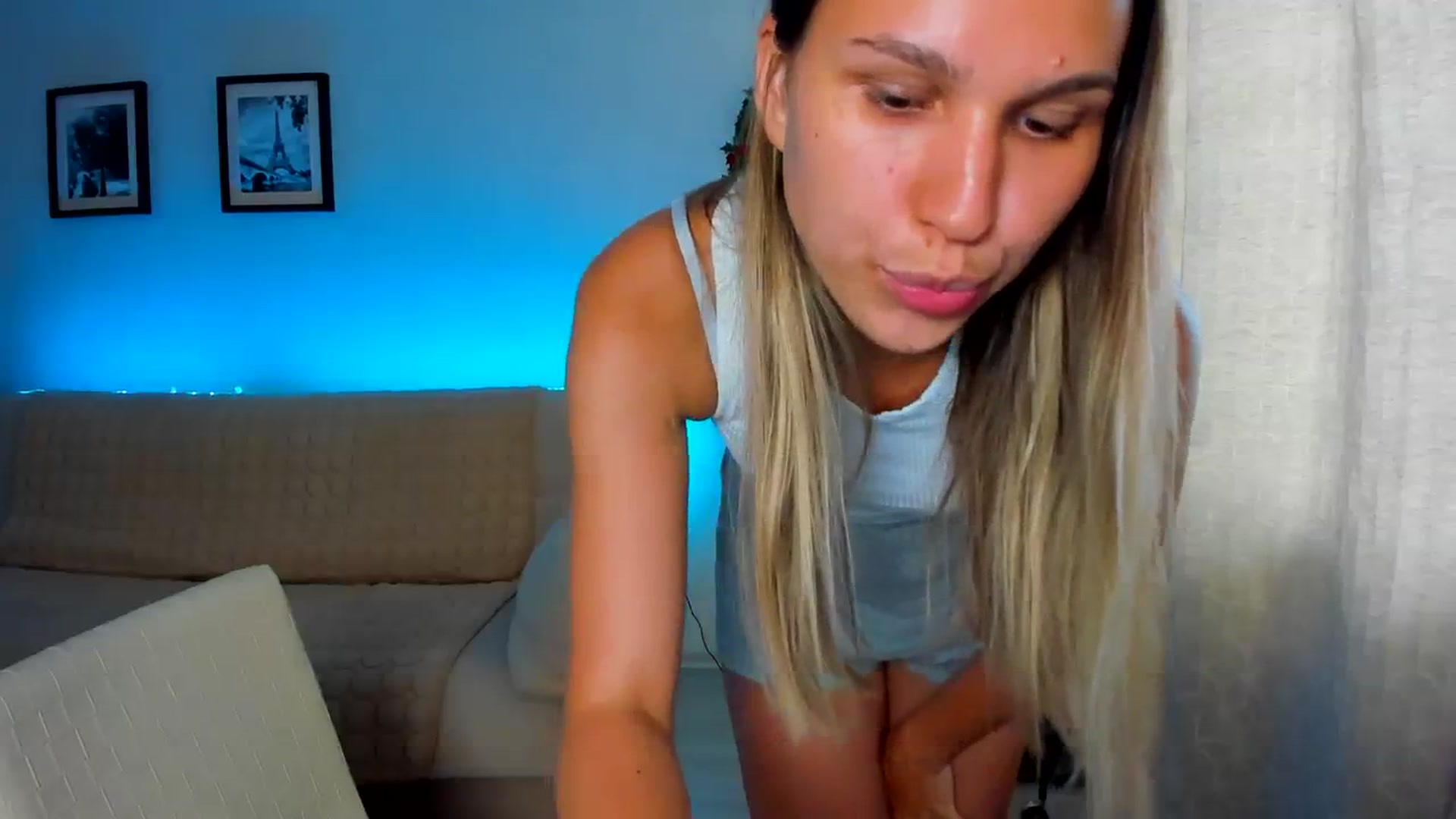 Gallery image thumbnail from WaveOfLove's myfreecams stream on, 07/30/2023, 11:50 image 3 of 20