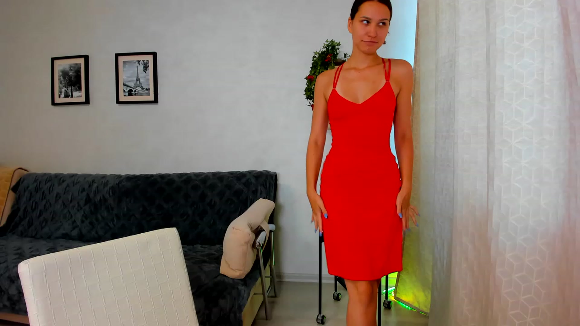 Gallery image thumbnail from WaveOfLove's myfreecams stream on, 08/07/2023, 10:25 image 6 of 20