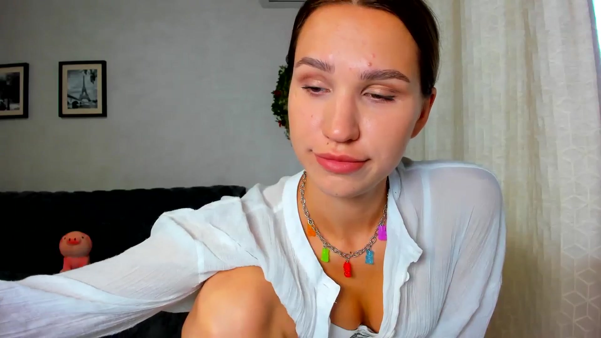Gallery image thumbnail from WaveOfLove's myfreecams stream on, 08/17/2023, 11:29 image 10 of 20