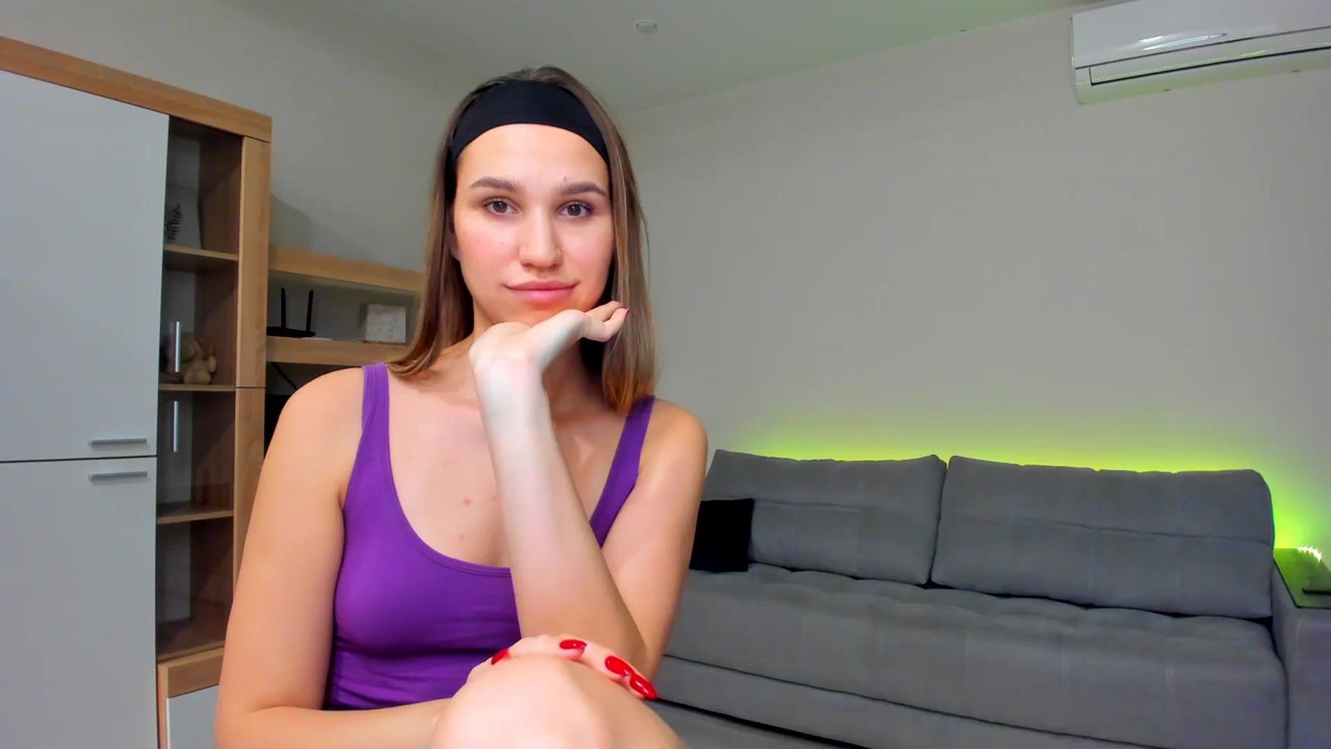 Gallery image thumbnail from WaveOfLove's myfreecams stream on, 11/30/2023, 12:57 image 9 of 20