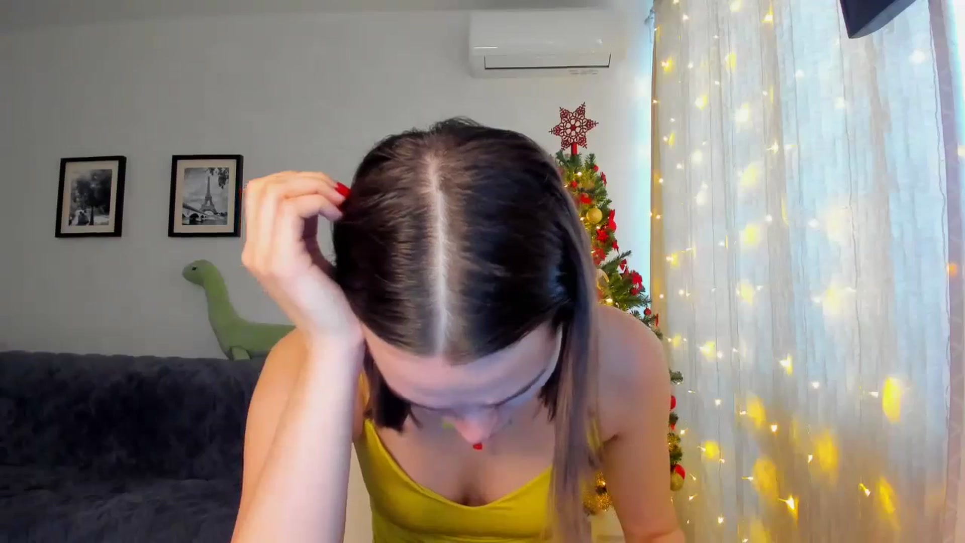 Gallery image thumbnail from WaveOfLove's myfreecams stream on, 12/16/2023, 10:56 image 20 of 20