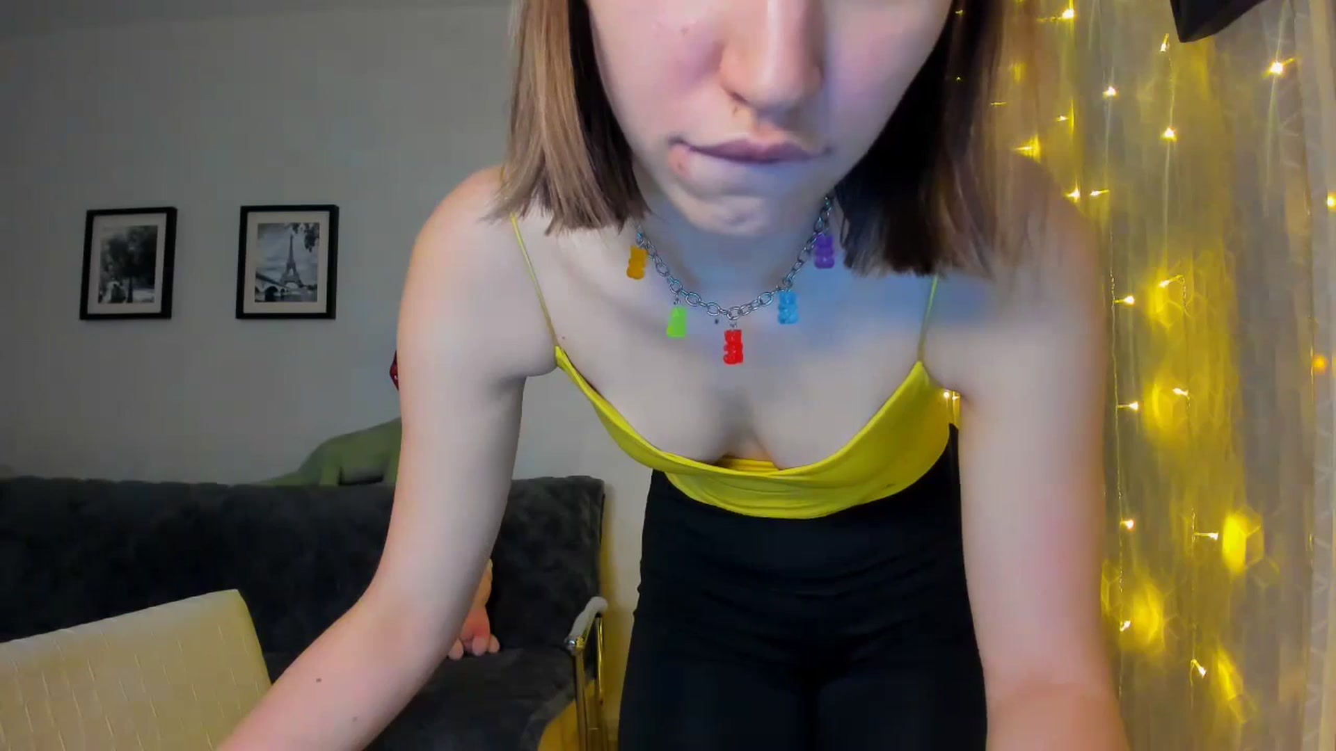 Gallery image thumbnail from WaveOfLove's myfreecams stream on, 12/16/2023, 13:59 image 7 of 20