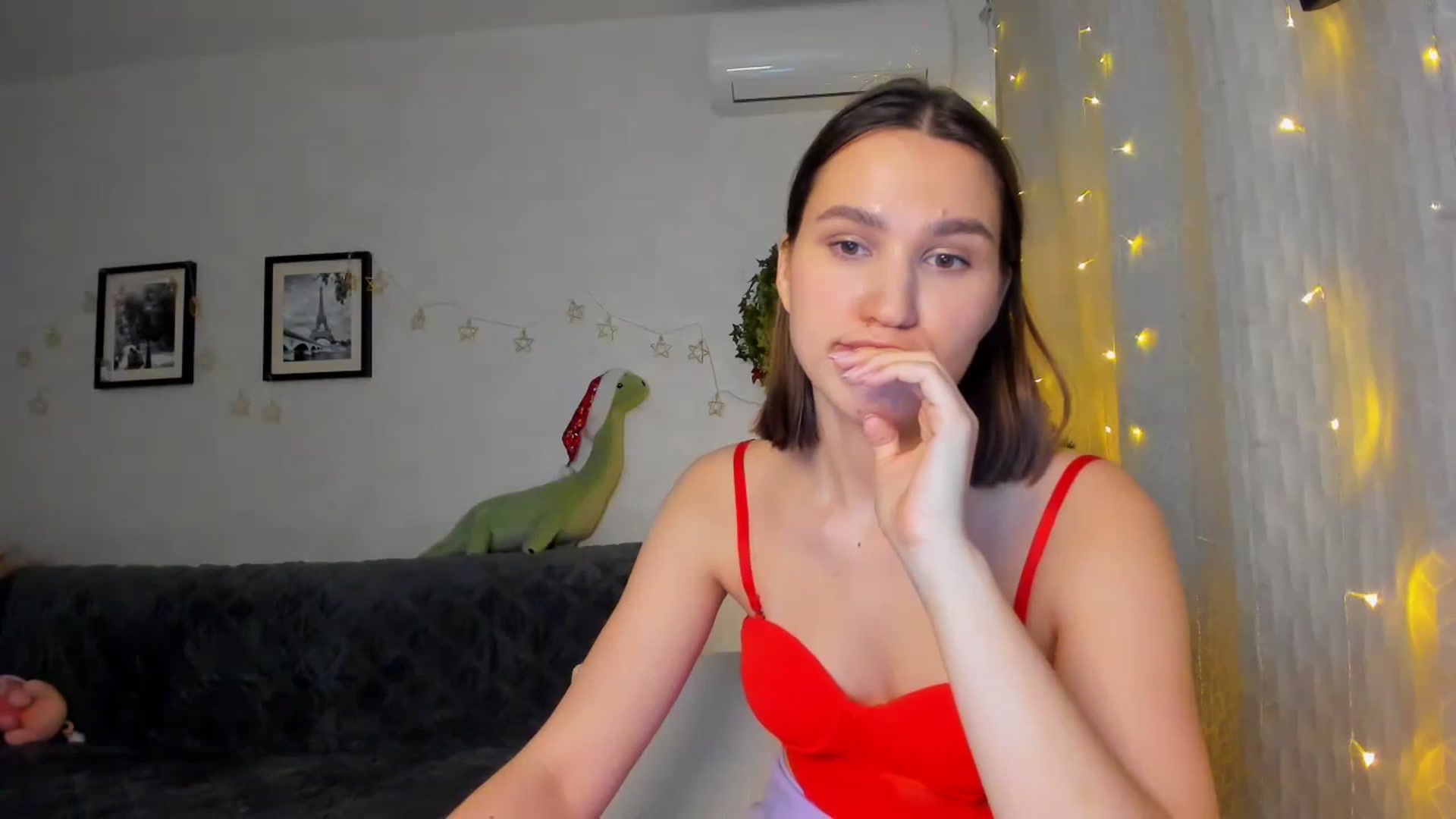 Gallery image thumbnail from WaveOfLove's myfreecams stream on, 12/26/2023, 12:41 image 13 of 20