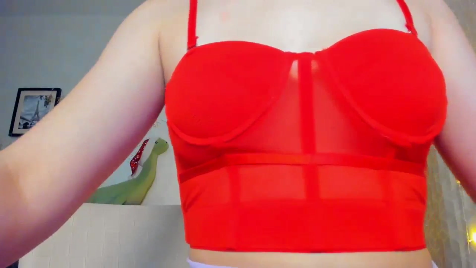 Gallery image thumbnail from WaveOfLove's myfreecams stream on, 12/26/2023, 14:09 image 2 of 20