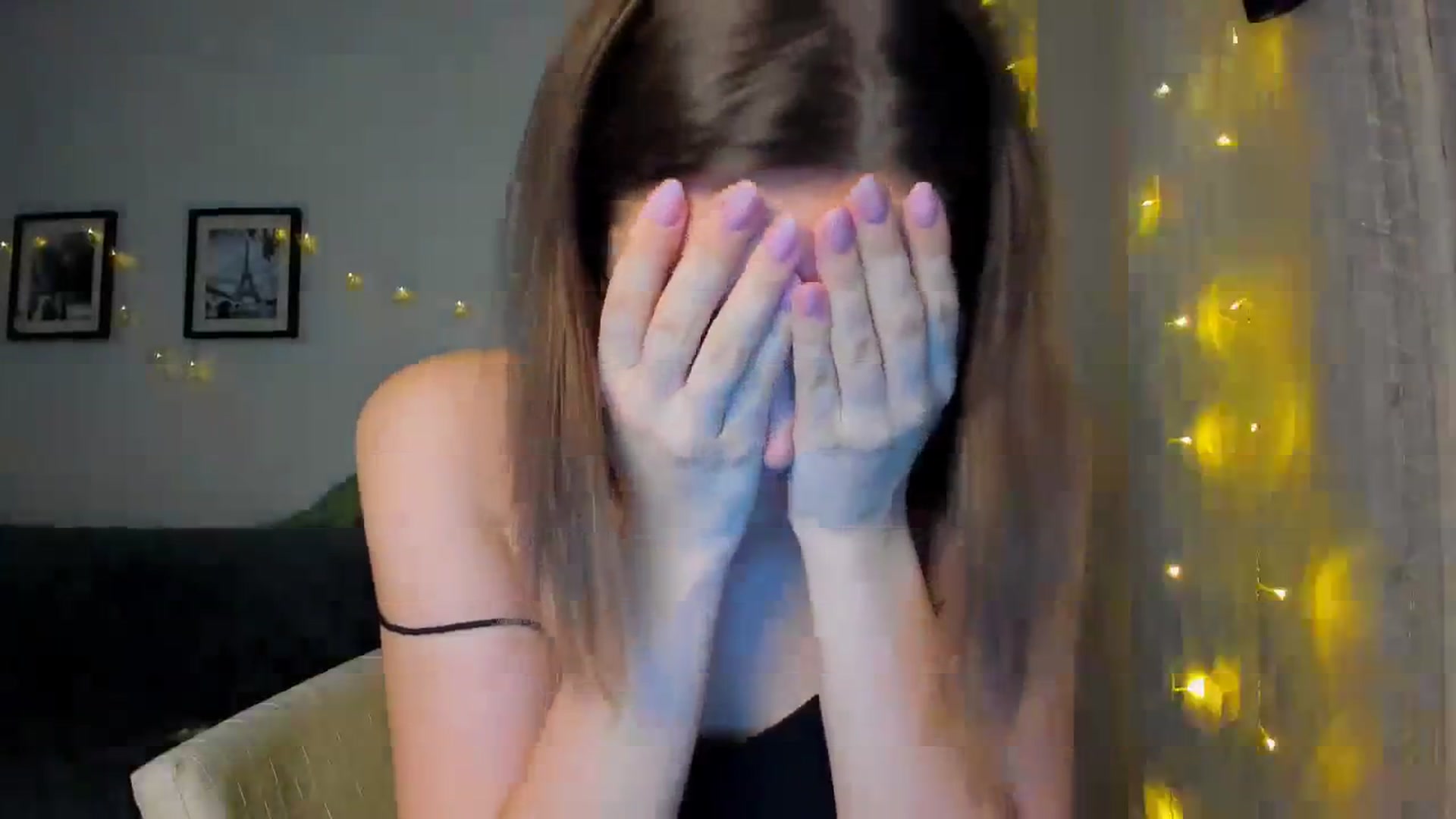 Gallery image thumbnail from WaveOfLove's myfreecams stream on, 12/28/2023, 19:09 image 13 of 20