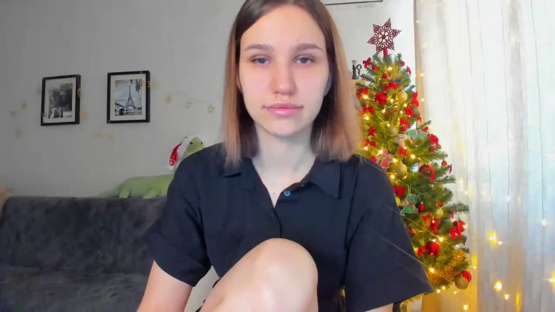Gallery image thumbnail from WaveOfLove's myfreecams stream on, 12/31/2023, 10:41 image 5 of 20