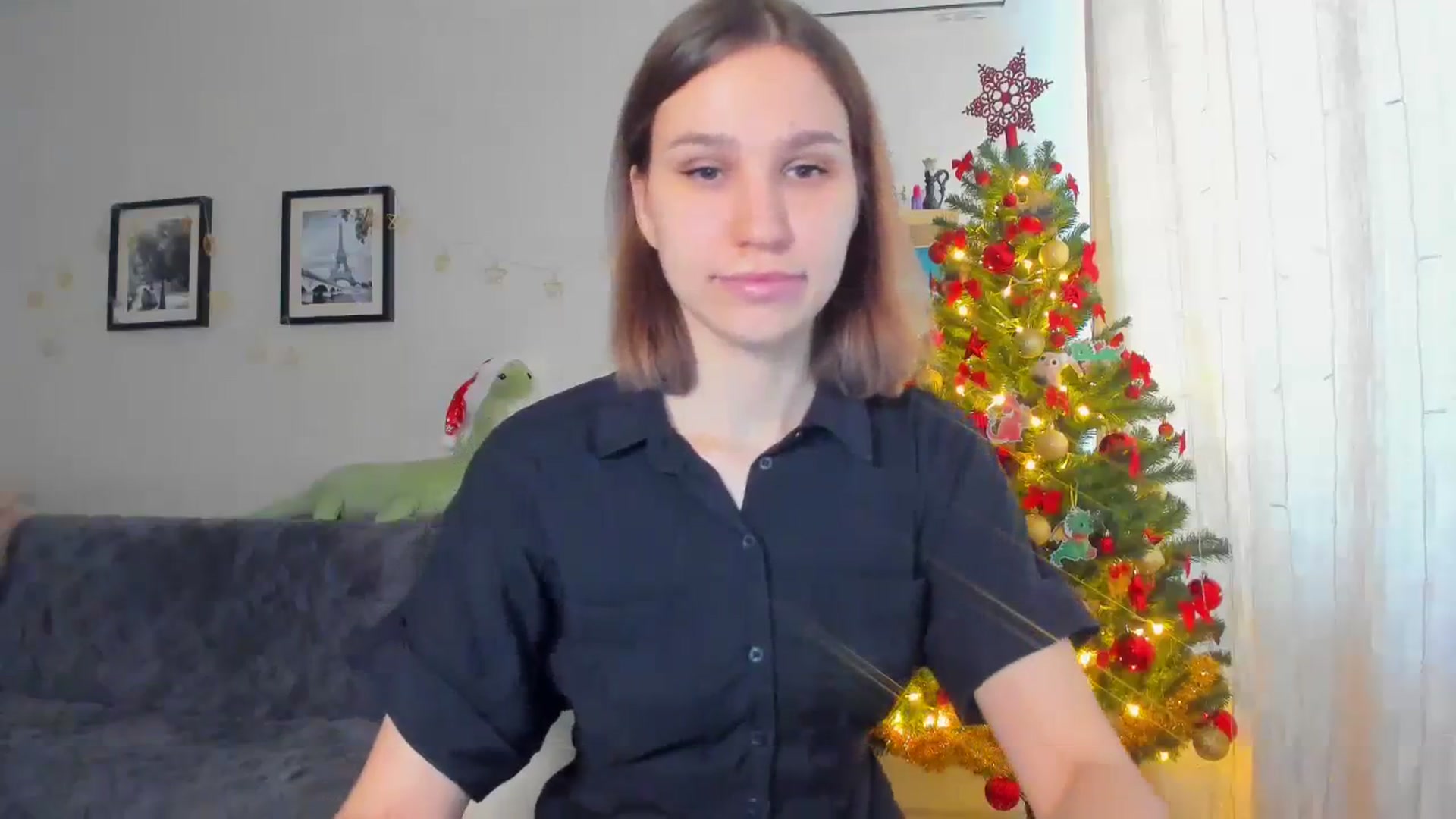 Gallery image thumbnail from WaveOfLove's myfreecams stream on, 12/31/2023, 10:41 image 7 of 20