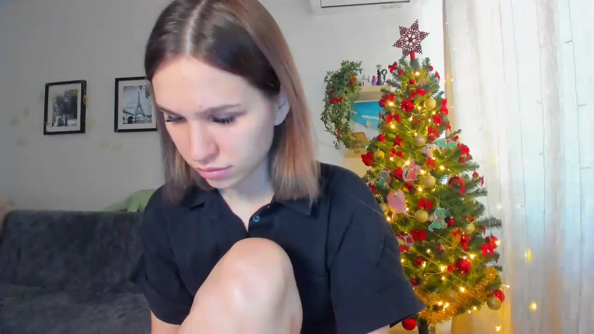 Gallery image thumbnail from WaveOfLove's myfreecams stream on, 12/31/2023, 10:41 image 4 of 20