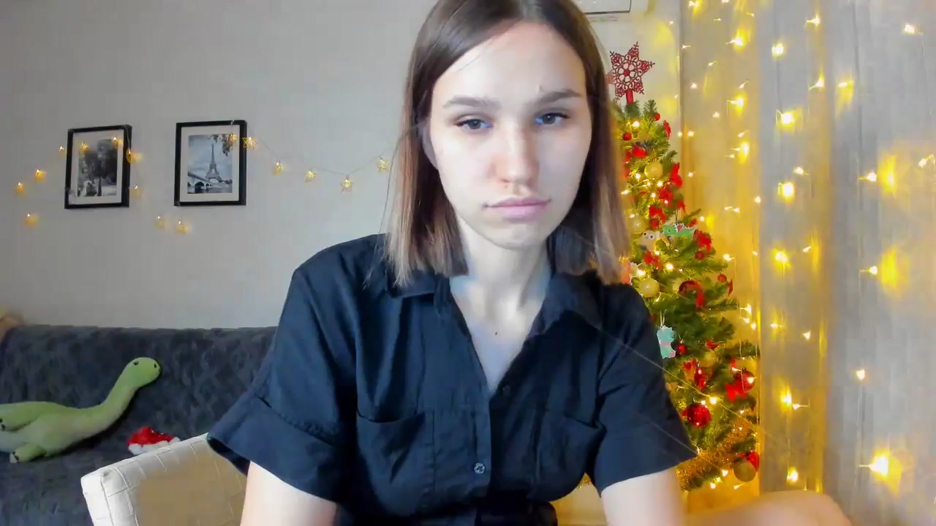 Gallery image thumbnail from WaveOfLove's myfreecams stream on, 12/31/2023, 13:02 image 20 of 20