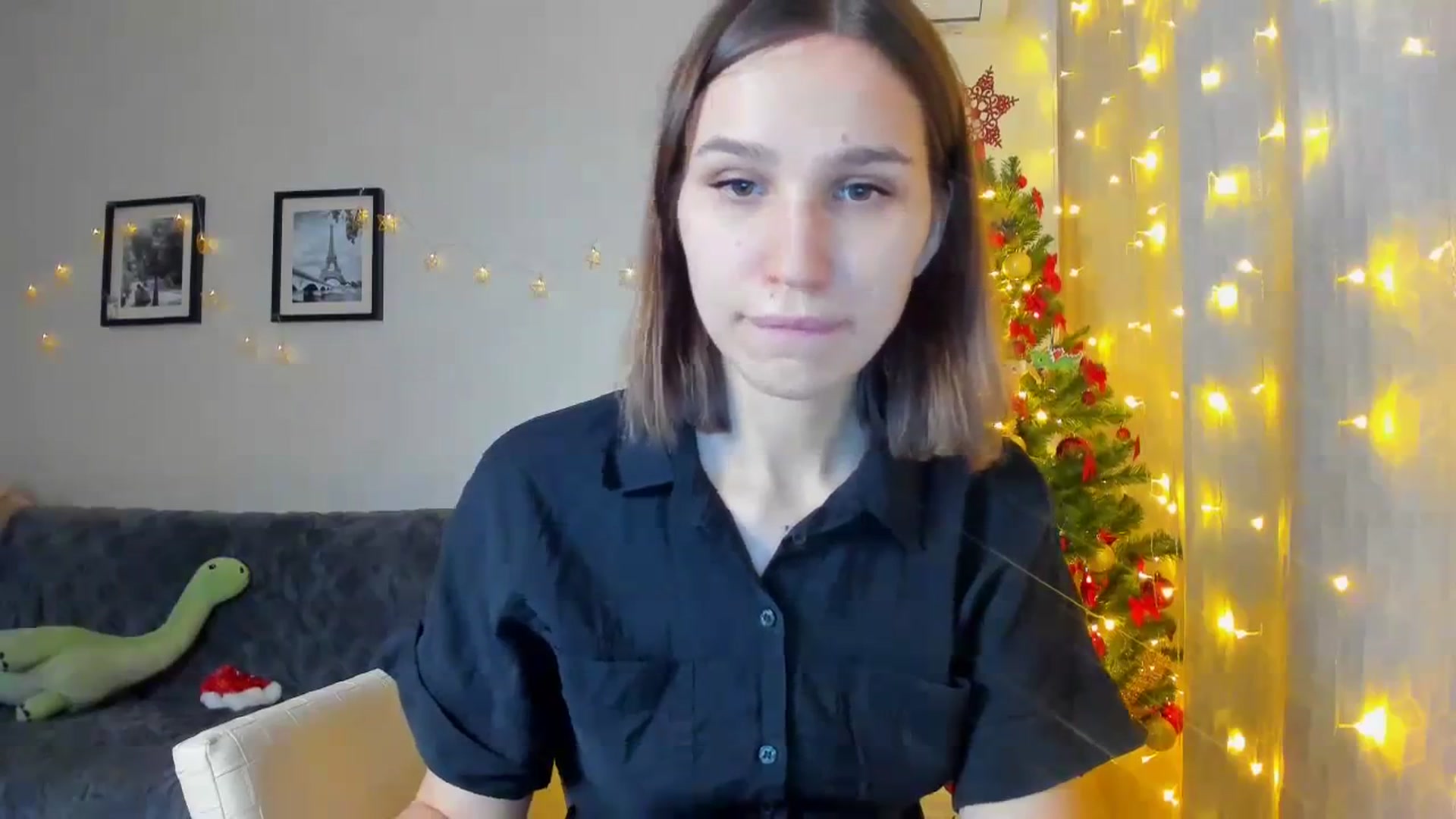 Gallery image thumbnail from WaveOfLove's myfreecams stream on, 12/31/2023, 13:02 image 4 of 20