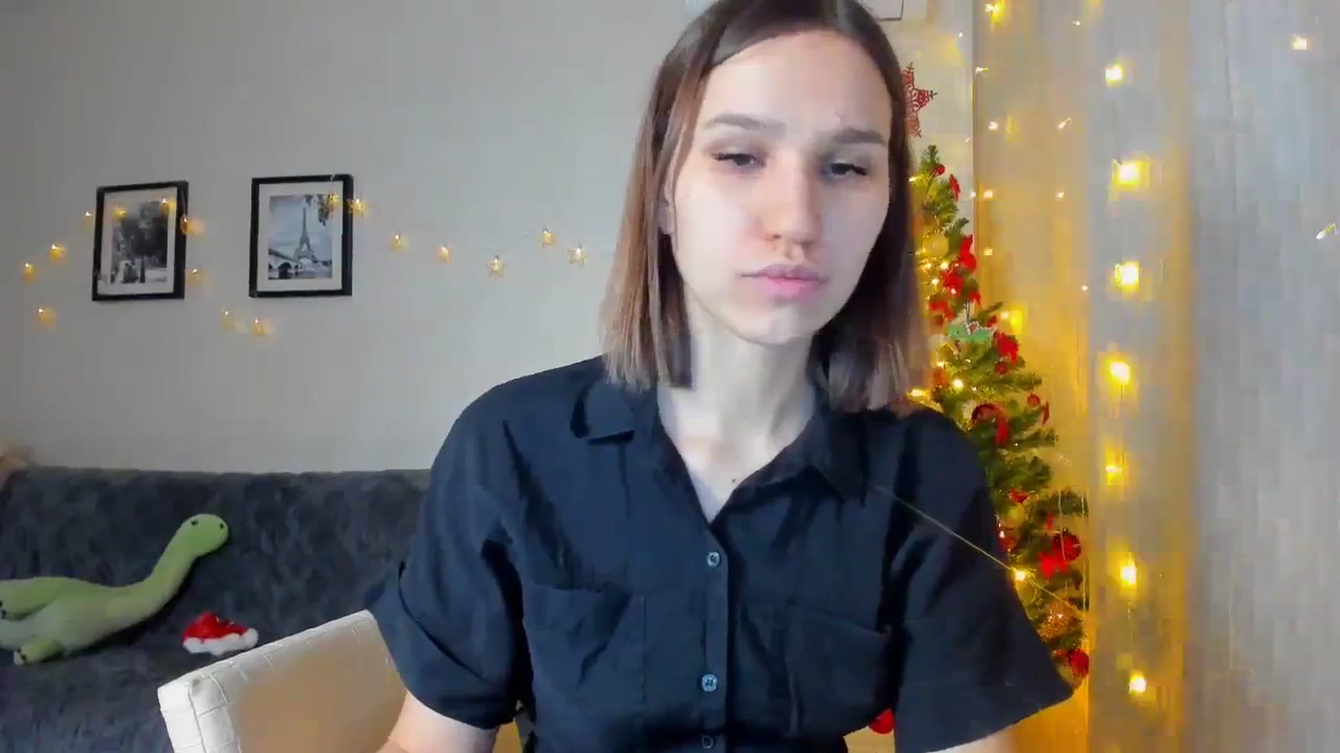 Gallery image thumbnail from WaveOfLove's myfreecams stream on, 12/31/2023, 13:02 image 5 of 20