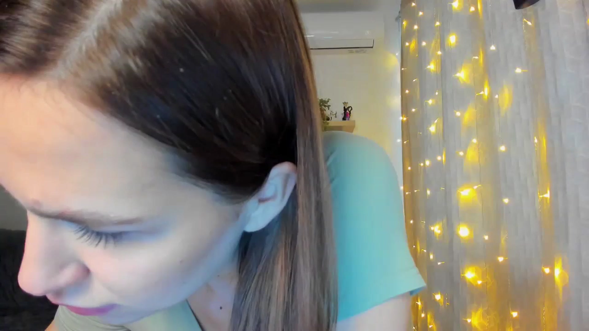 Gallery image thumbnail from WaveOfLove's myfreecams stream on, 01/19/2024, 11:53 image 7 of 20