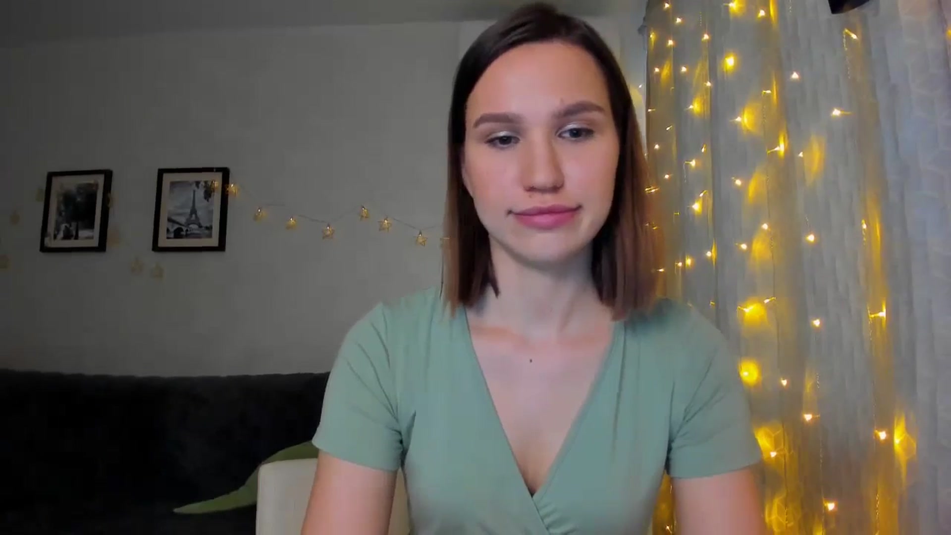 Gallery image thumbnail from WaveOfLove's myfreecams stream on, 01/19/2024, 11:53 image 19 of 20