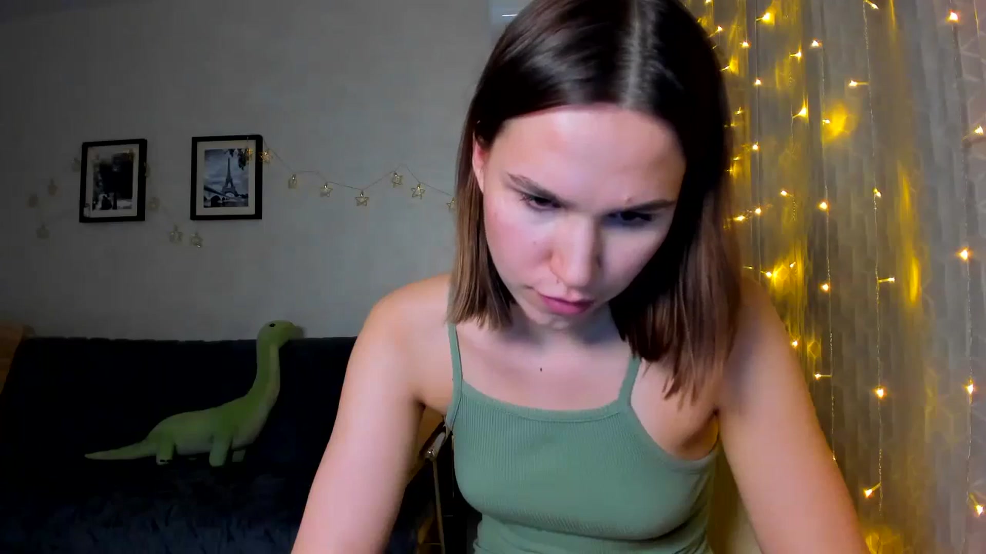 Gallery image thumbnail from WaveOfLove's myfreecams stream on, 01/26/2024, 14:24 image 15 of 20