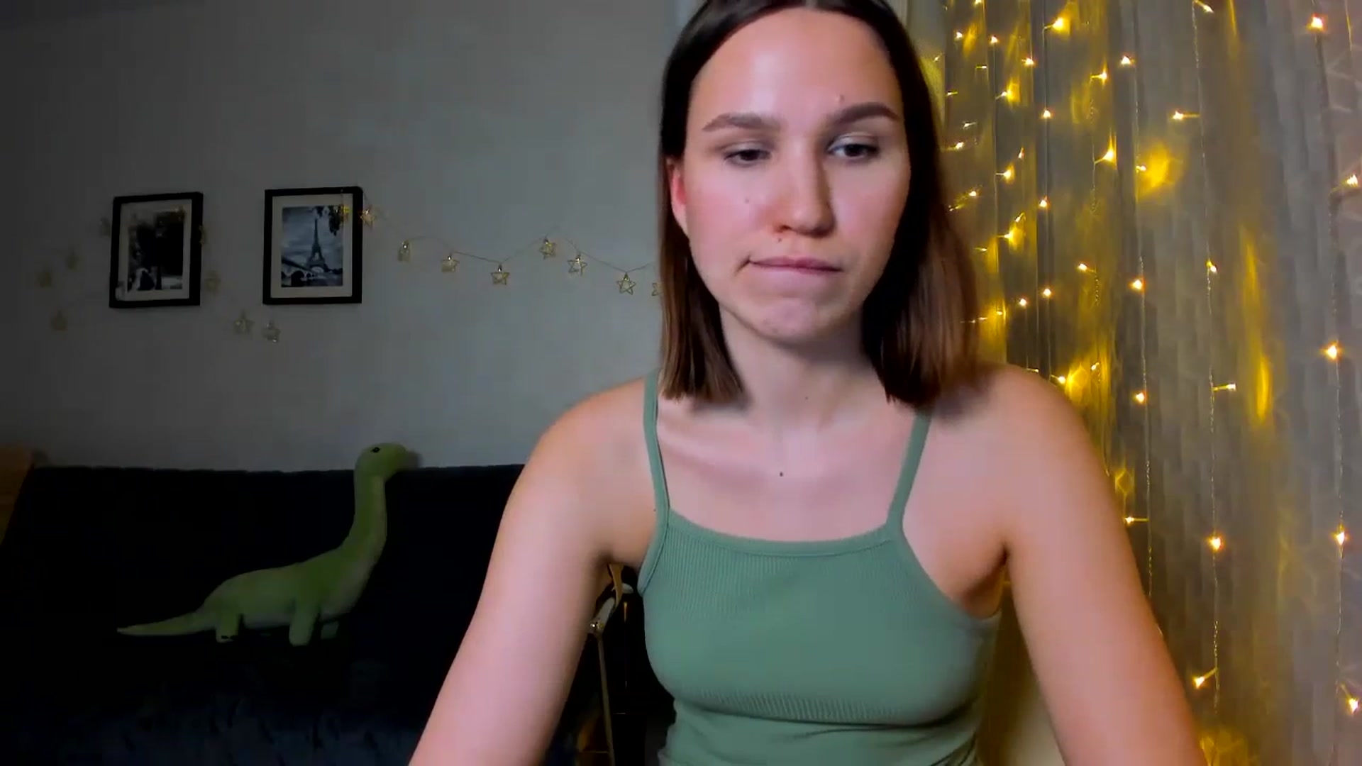 Gallery image thumbnail from WaveOfLove's myfreecams stream on, 01/26/2024, 14:24 image 14 of 20