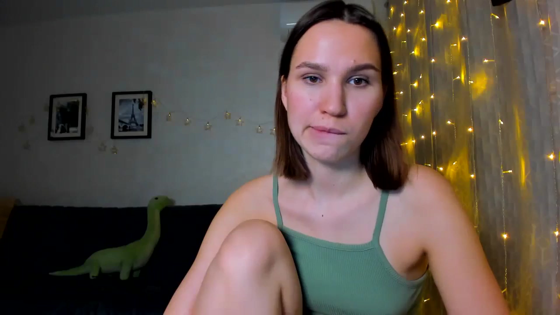 Gallery image thumbnail from WaveOfLove's myfreecams stream on, 01/26/2024, 15:01 image 3 of 20