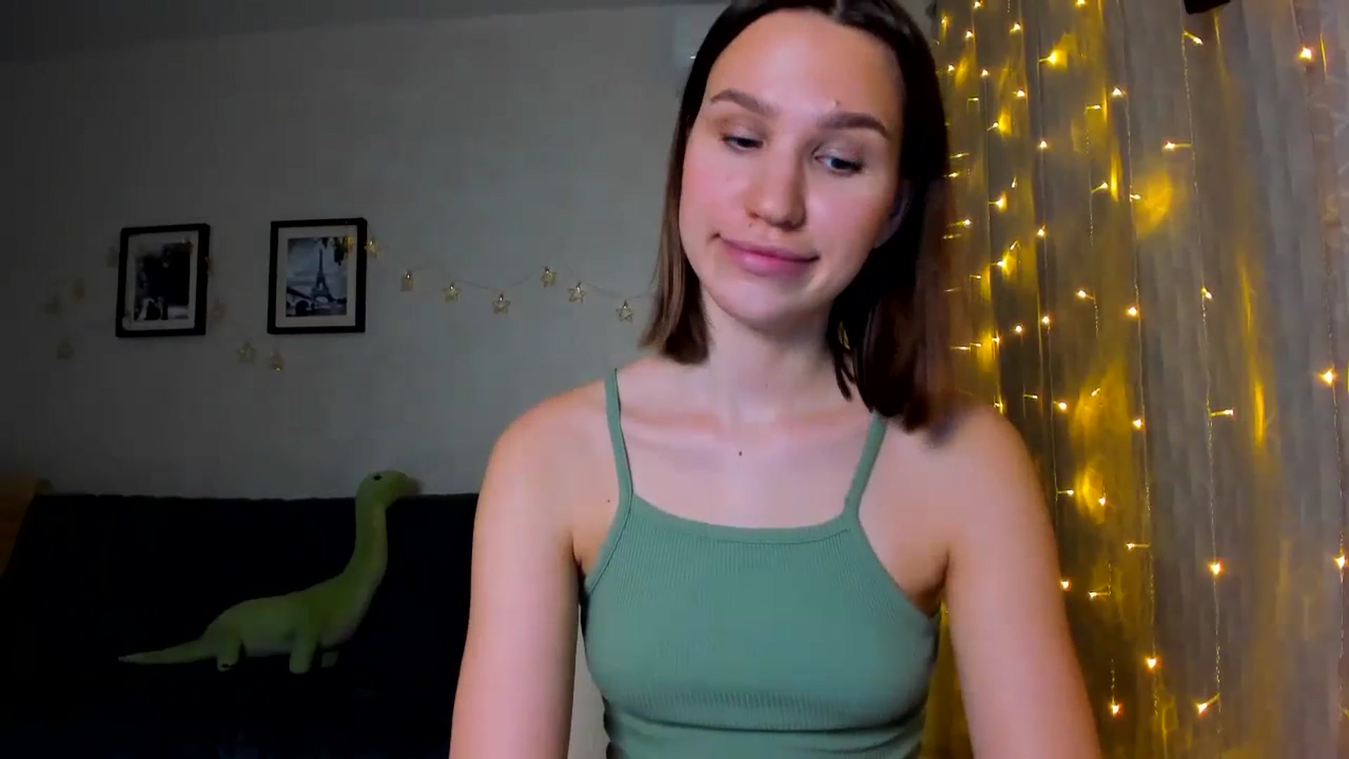 Gallery image thumbnail from WaveOfLove's myfreecams stream on, 01/26/2024, 15:01 image 12 of 20