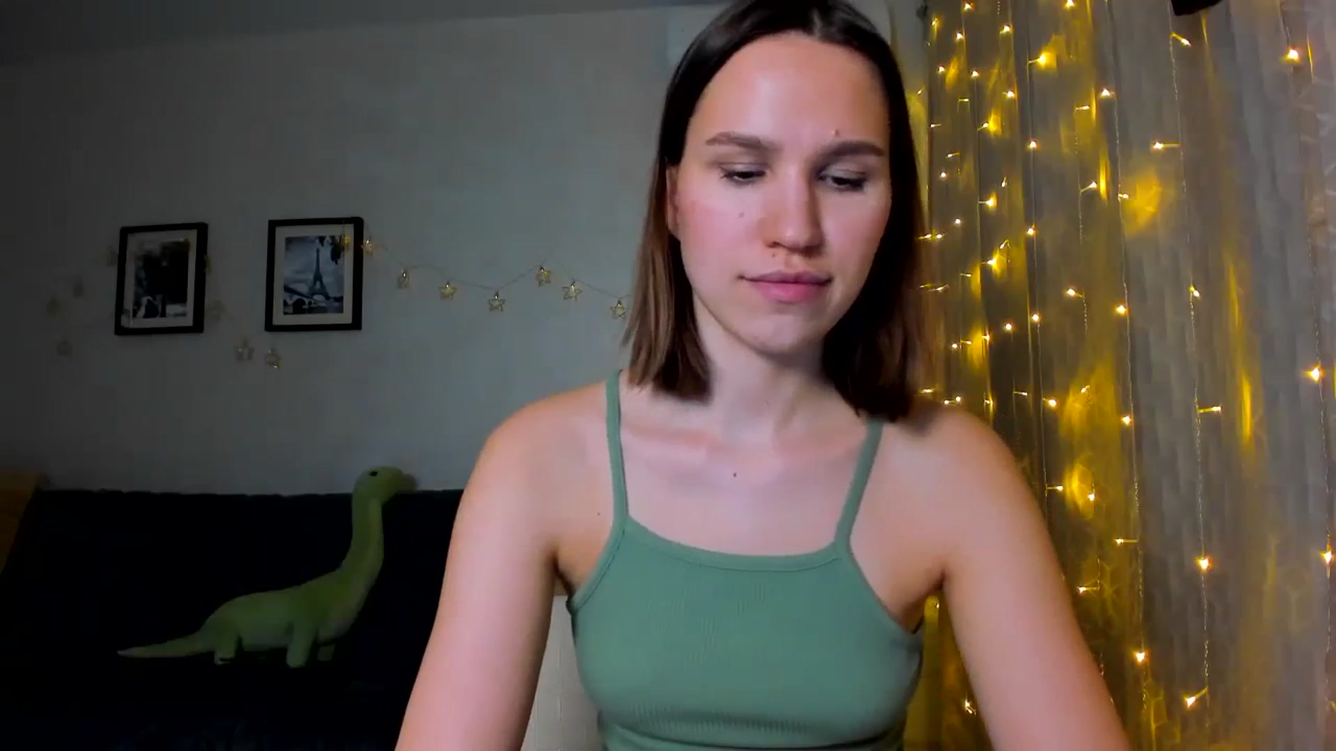 Gallery image thumbnail from WaveOfLove's myfreecams stream on, 01/26/2024, 15:01 image 8 of 20