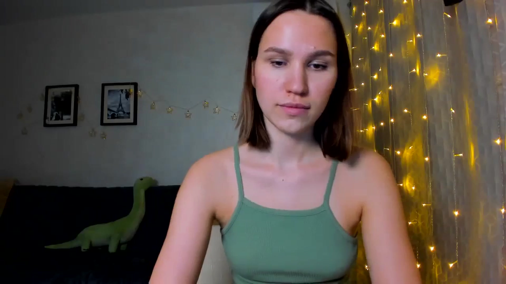 Gallery image thumbnail from WaveOfLove's myfreecams stream on, 01/26/2024, 15:01 image 7 of 20