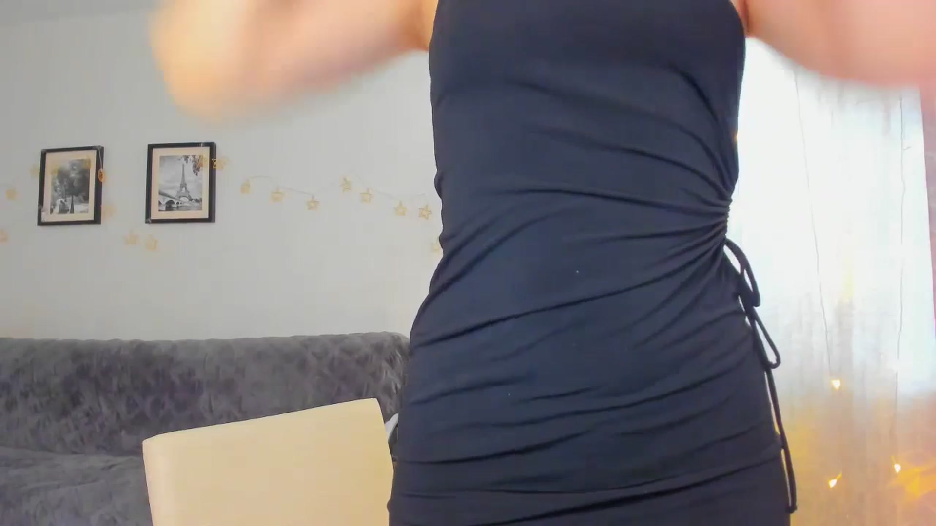 Gallery image thumbnail from WaveOfLove's myfreecams stream on, 01/31/2024, 10:32 image 13 of 20