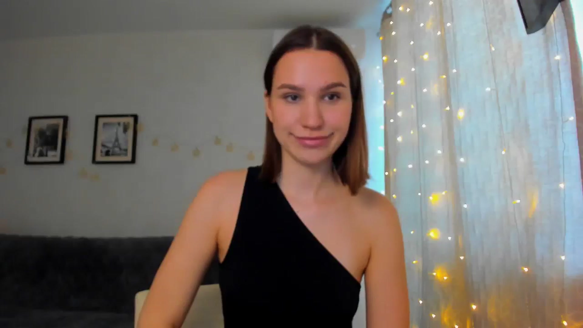 Gallery image thumbnail from WaveOfLove's myfreecams stream on, 01/31/2024, 11:59 image 8 of 20