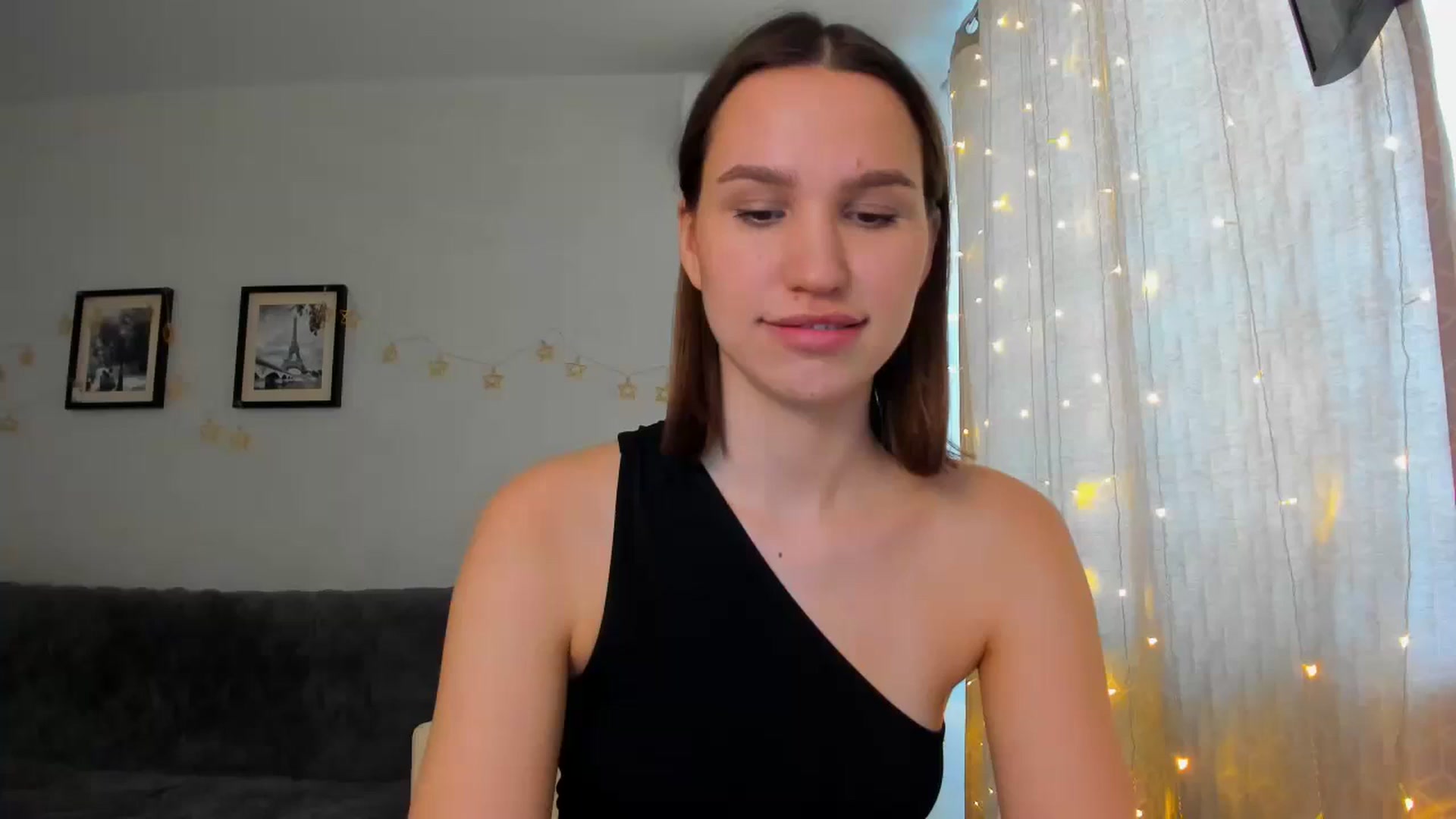 Gallery image thumbnail from WaveOfLove's myfreecams stream on, 01/31/2024, 11:59 image 15 of 20
