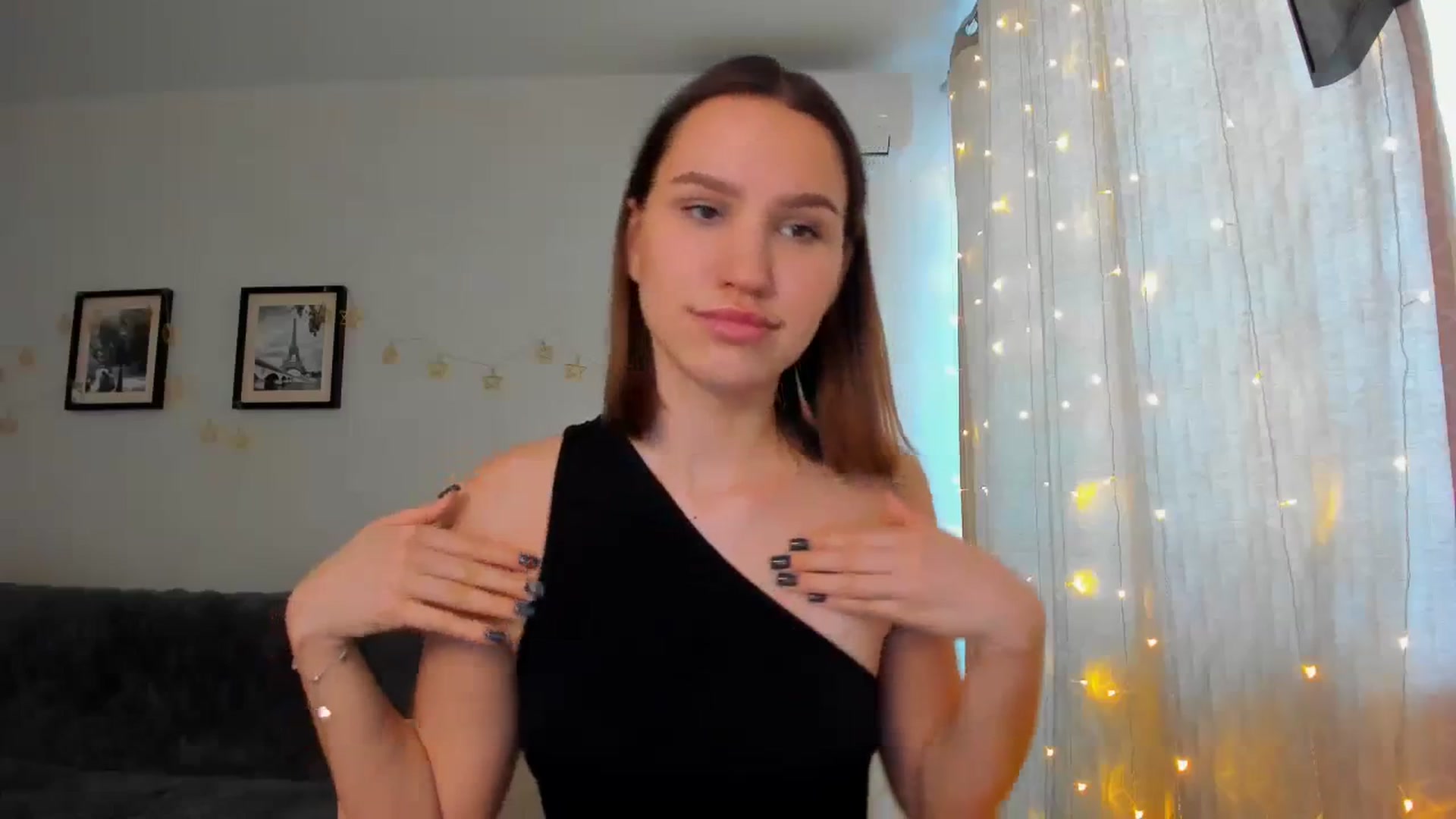 Gallery image thumbnail from WaveOfLove's myfreecams stream on, 01/31/2024, 11:59 image 9 of 20