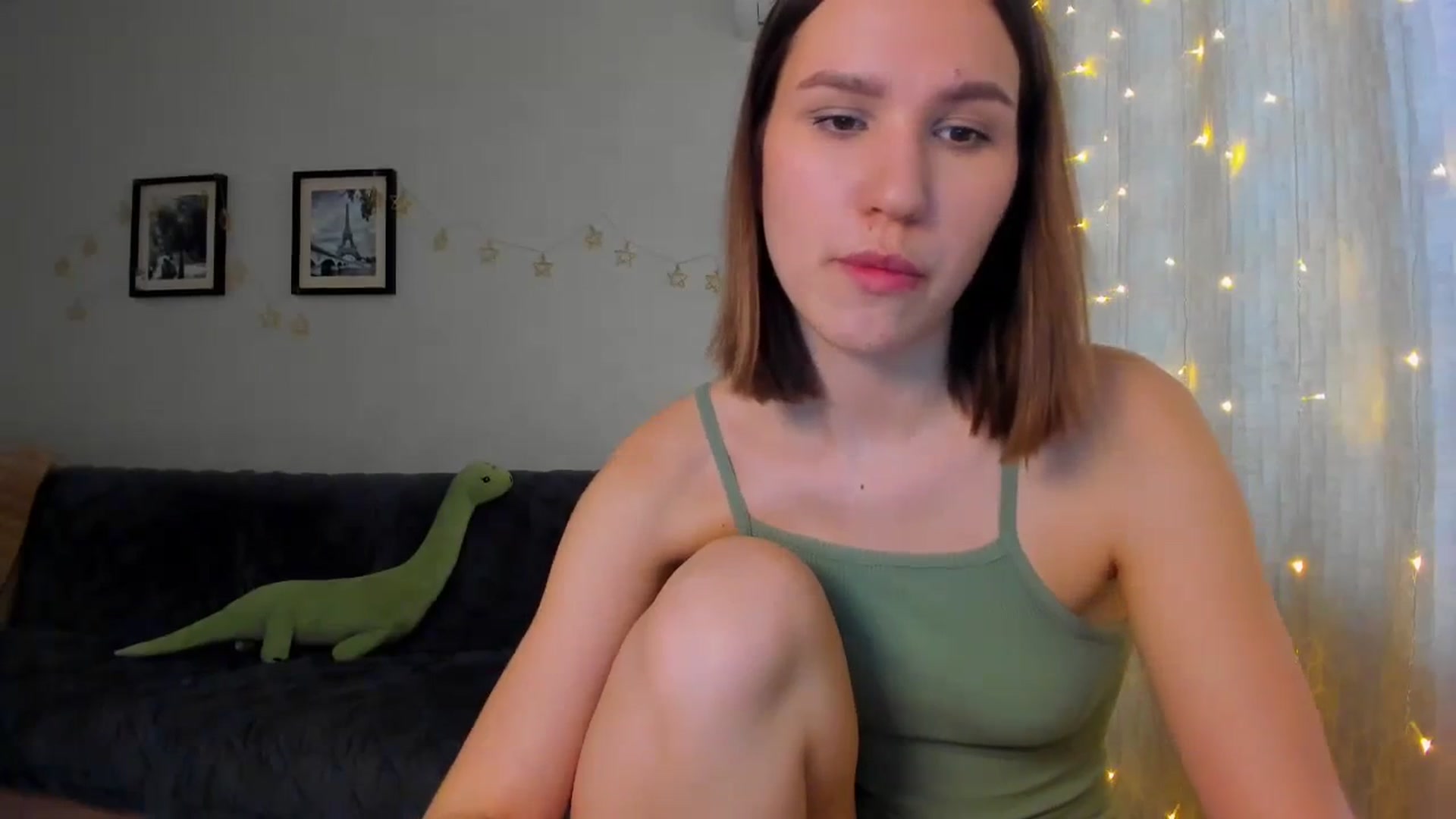 Gallery image thumbnail from WaveOfLove's myfreecams stream on, 02/01/2024, 11:59 image 8 of 20