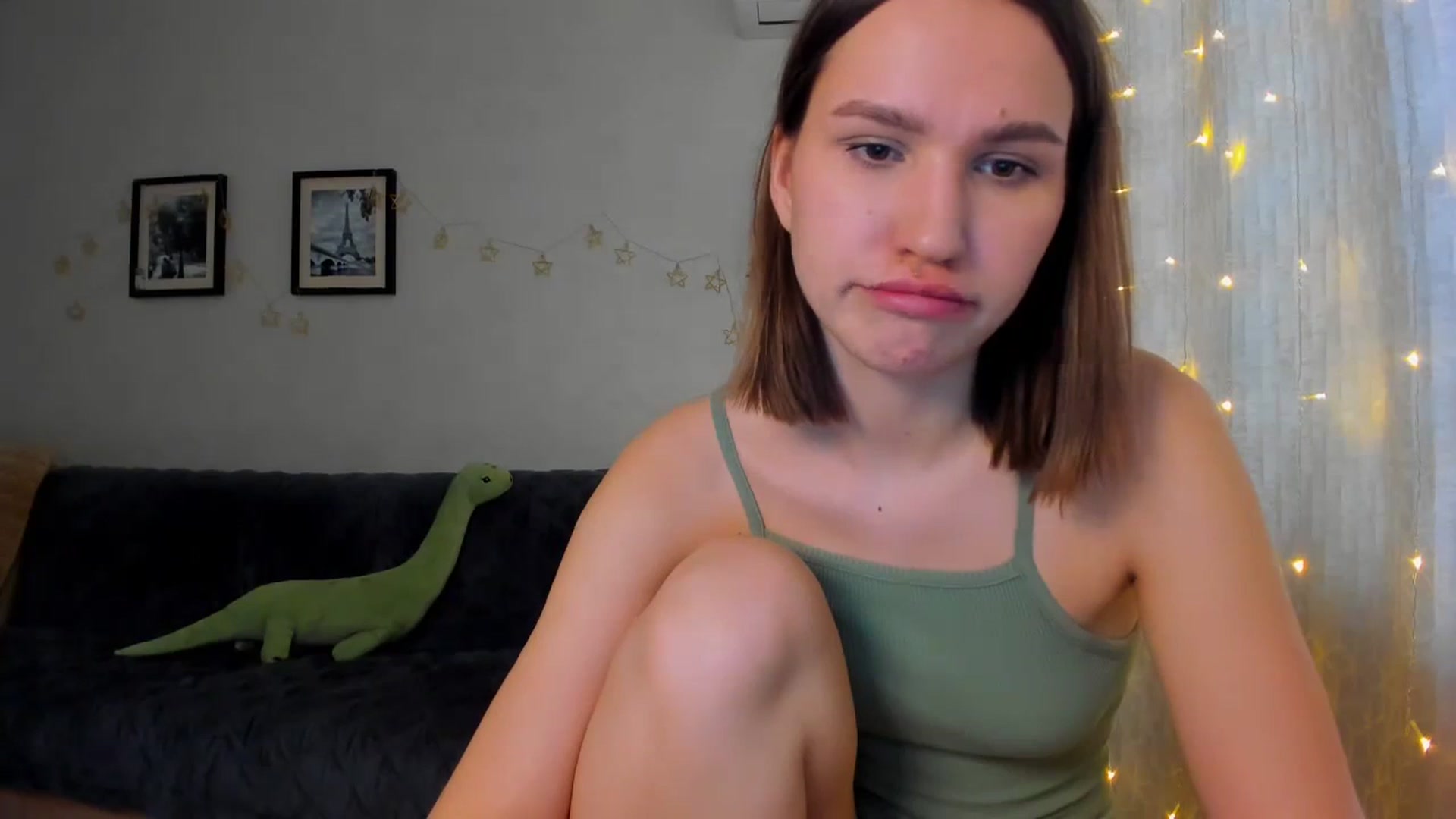 Gallery image thumbnail from WaveOfLove's myfreecams stream on, 02/01/2024, 11:59 image 10 of 20