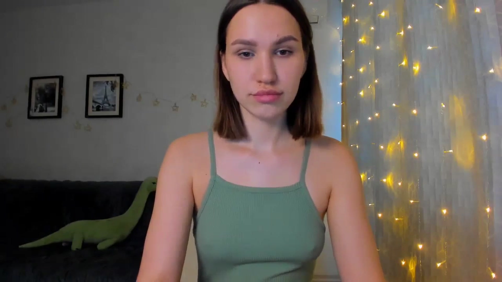 Gallery image thumbnail from WaveOfLove's myfreecams stream on, 02/01/2024, 13:16 image 9 of 20