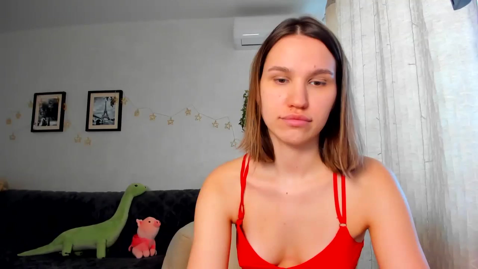 Gallery image thumbnail from WaveOfLove's myfreecams stream on, 02/07/2024, 10:30 image 17 of 20