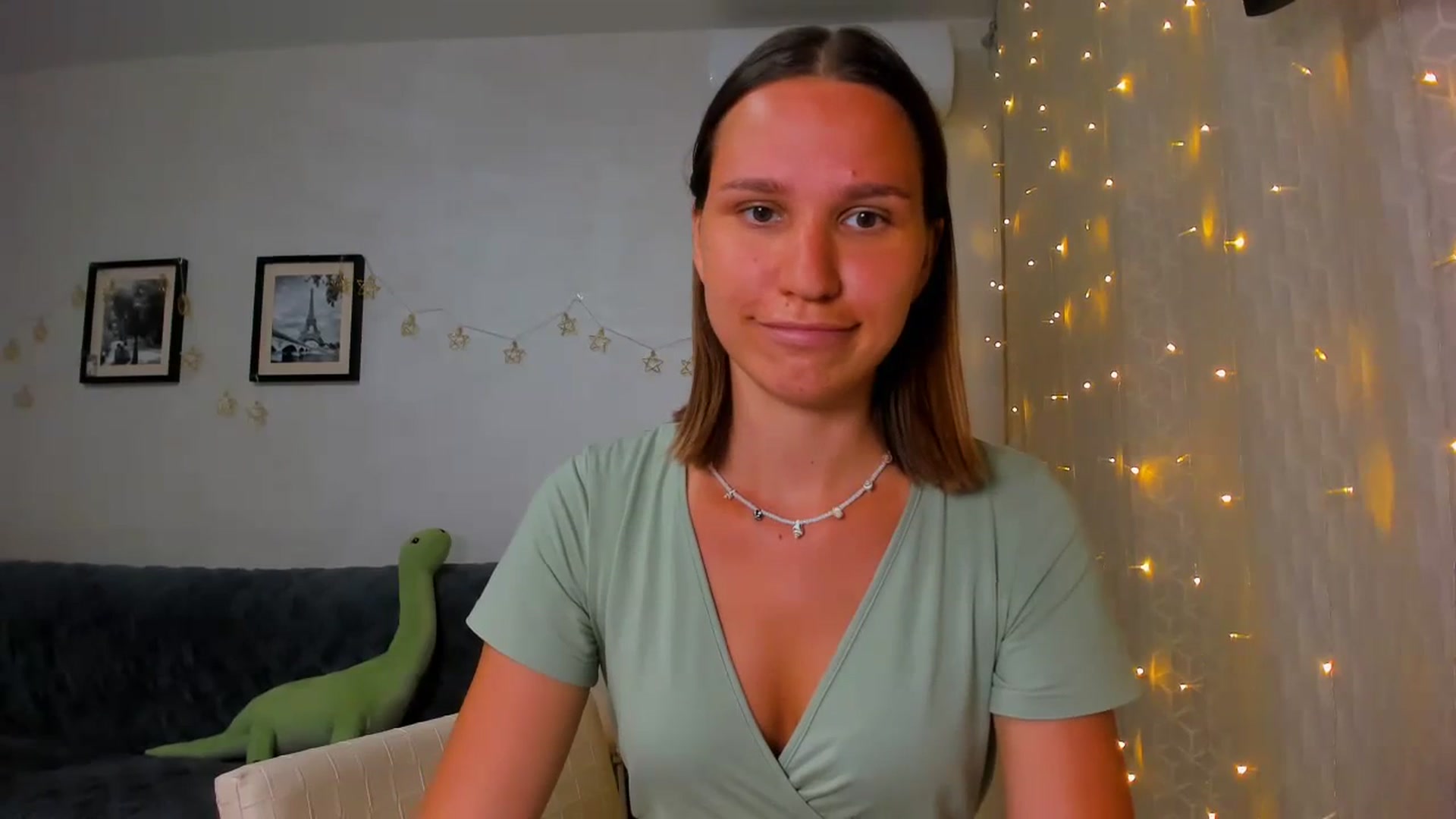 Gallery image thumbnail from WaveOfLove's myfreecams stream on, 02/23/2024, 17:40 image 20 of 20
