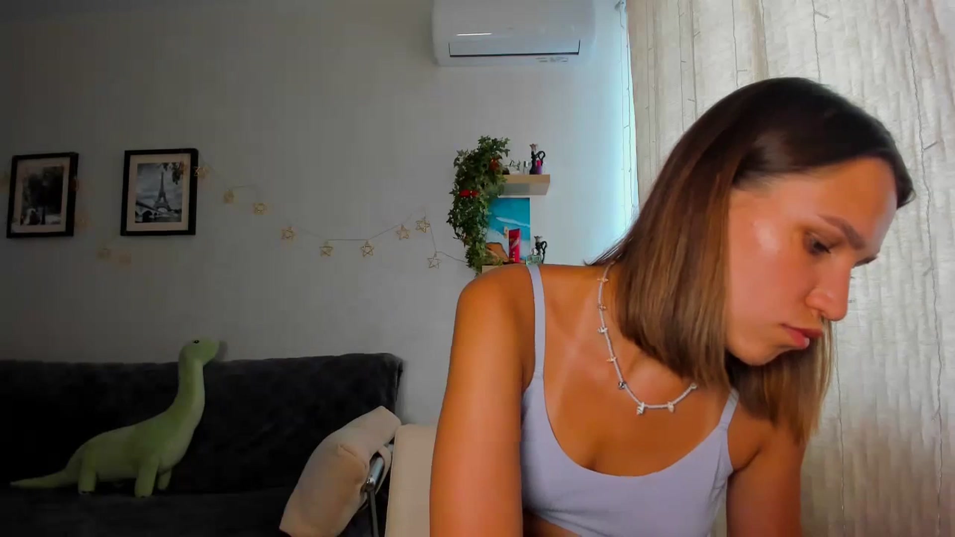 Gallery image thumbnail from WaveOfLove's myfreecams stream on, 03/04/2024, 11:22 image 18 of 20