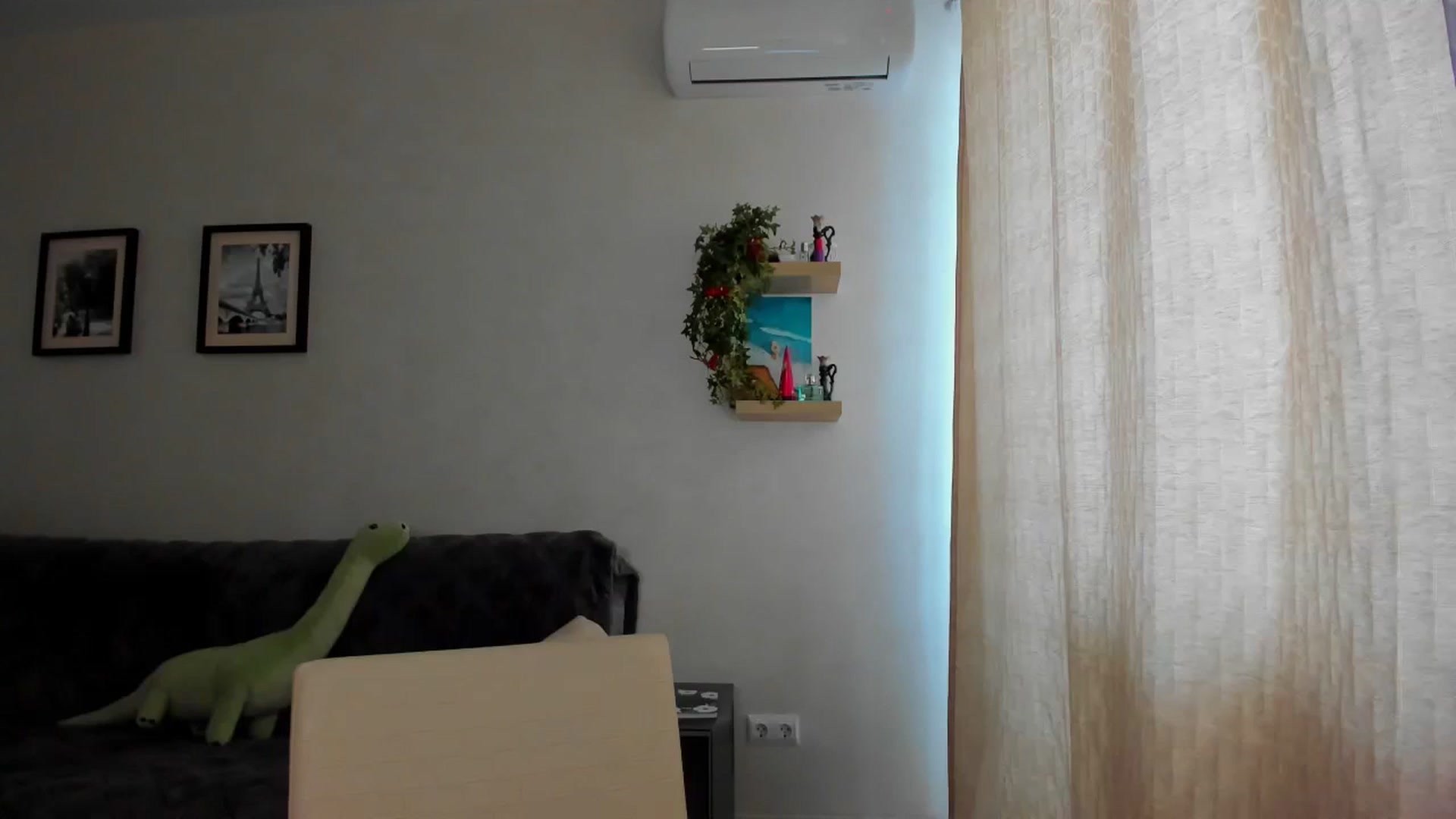 Gallery image thumbnail from WaveOfLove's myfreecams stream on, 04/02/2024, 10:44 image 1 of 20