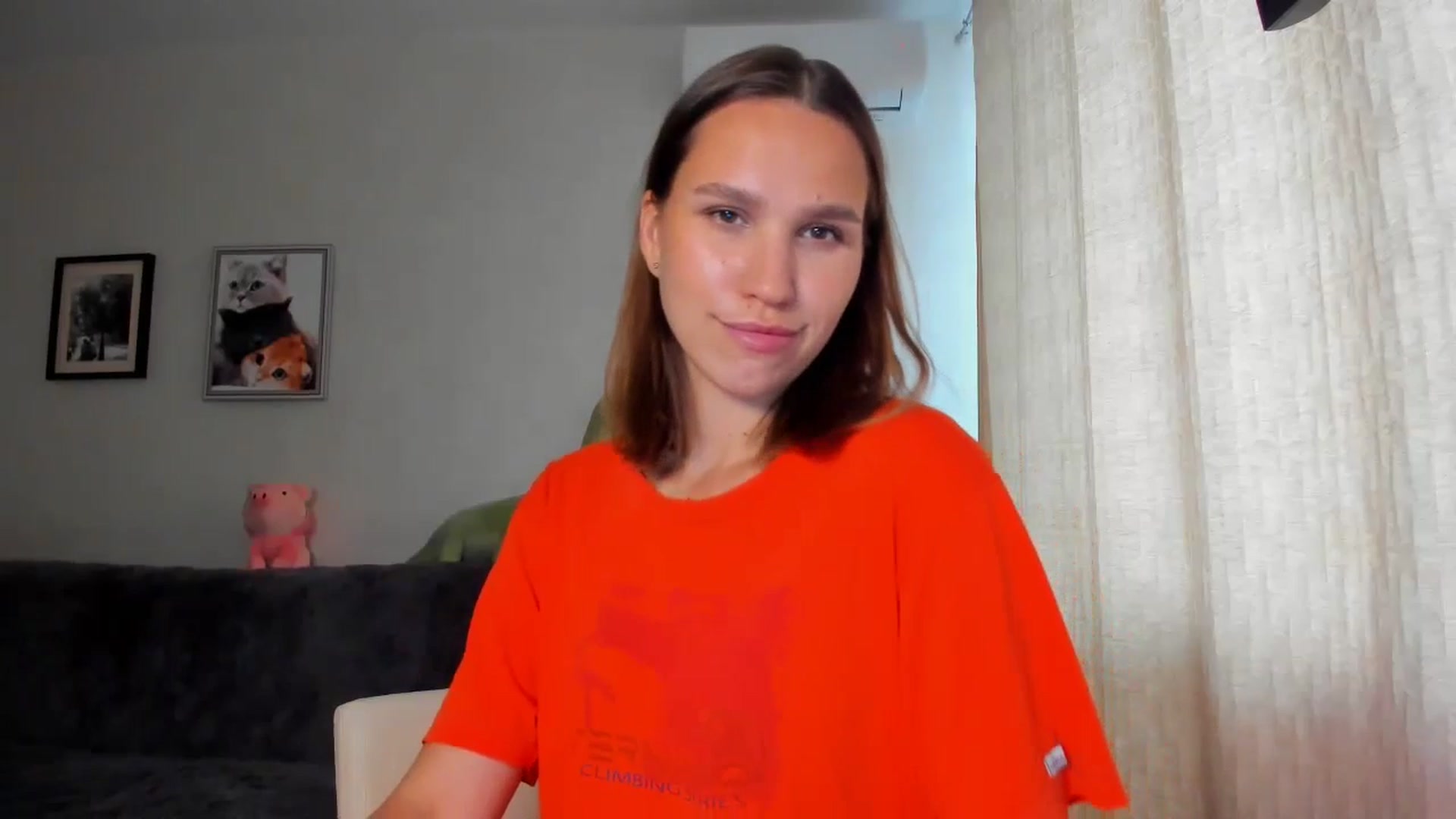 Gallery image thumbnail from WaveOfLove's myfreecams stream on, 04/19/2024, 12:45 image 20 of 20