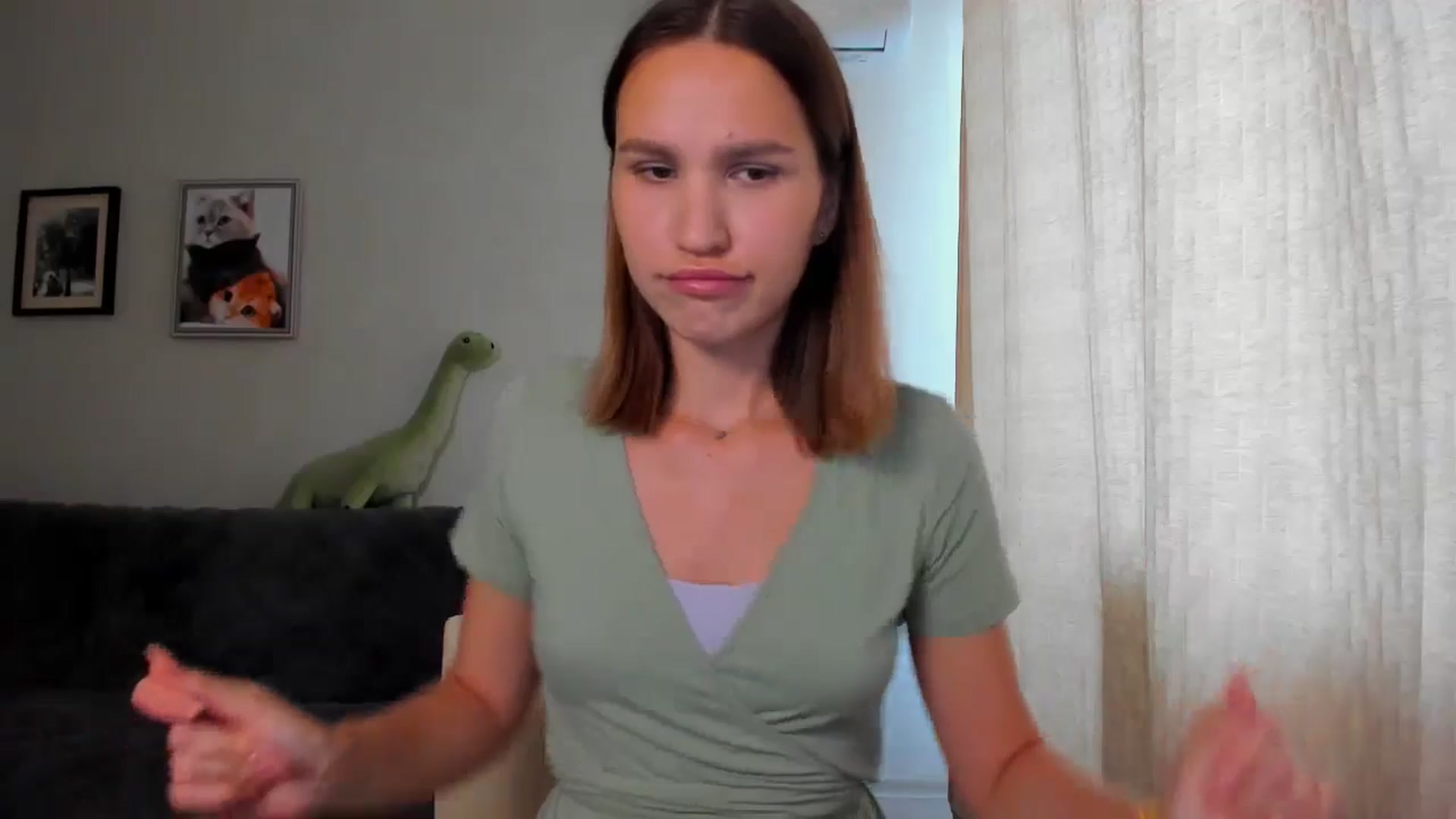 Gallery image thumbnail from WaveOfLove's myfreecams stream on, 04/25/2024, 10:12 image 10 of 20